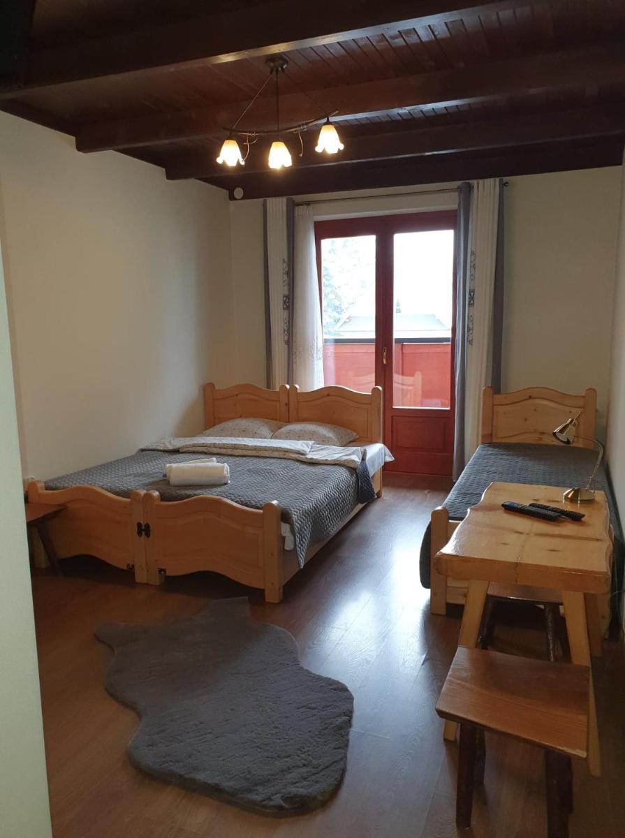 Triple Room photo 2