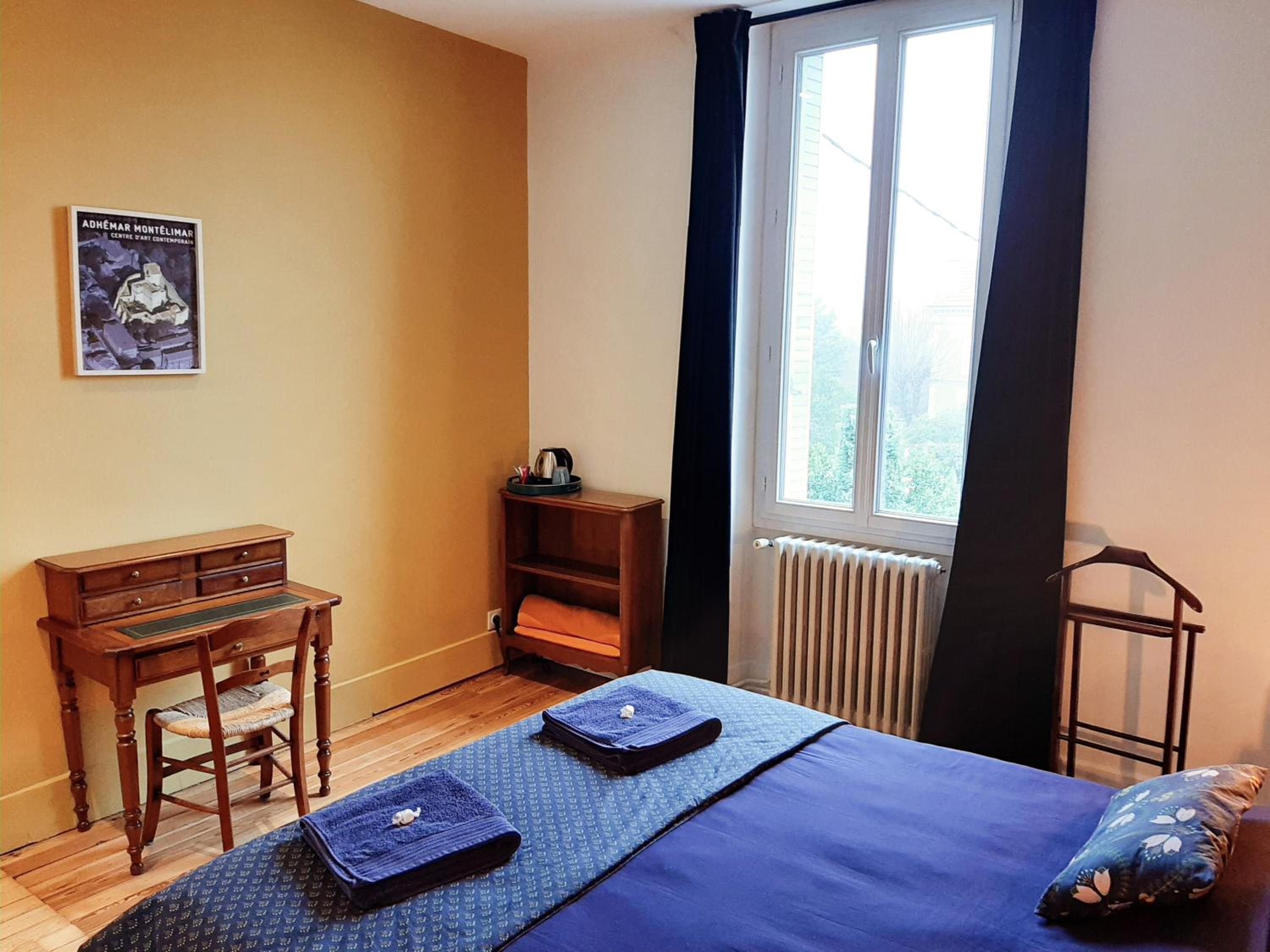 Double Room with Private Bathroom - Photo 5