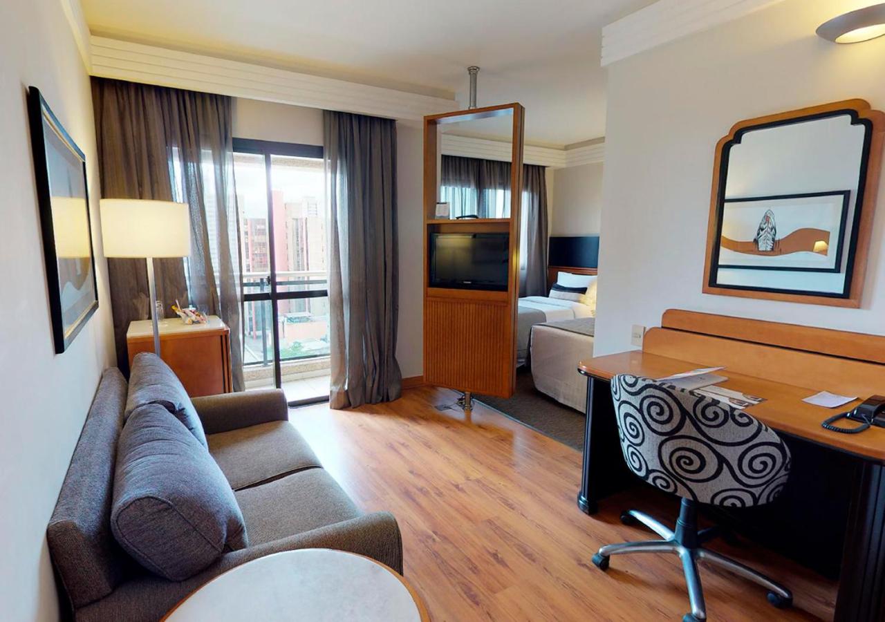 Standard Suite - Photo 3