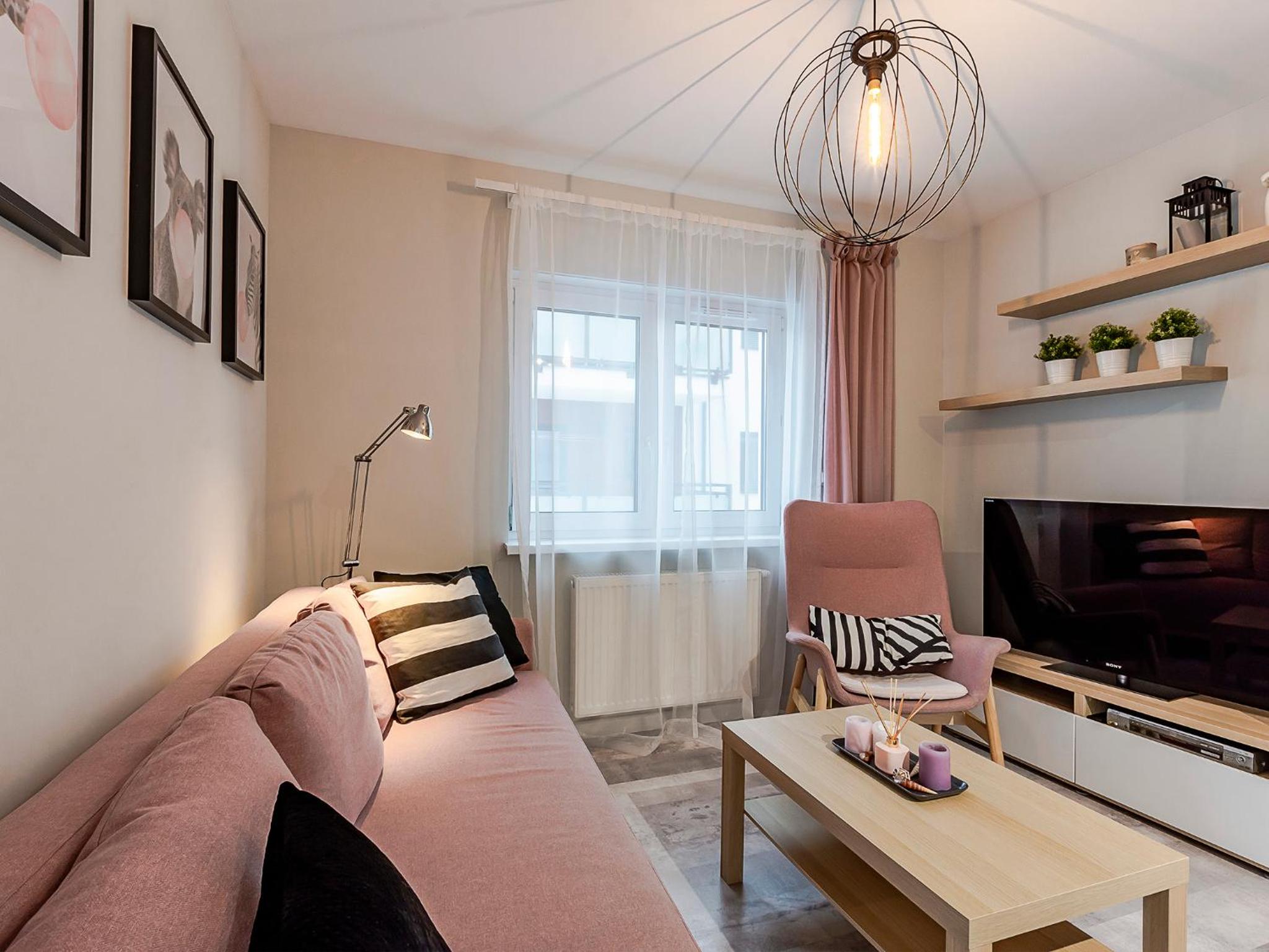 One-Bedroom Apartment photo 2