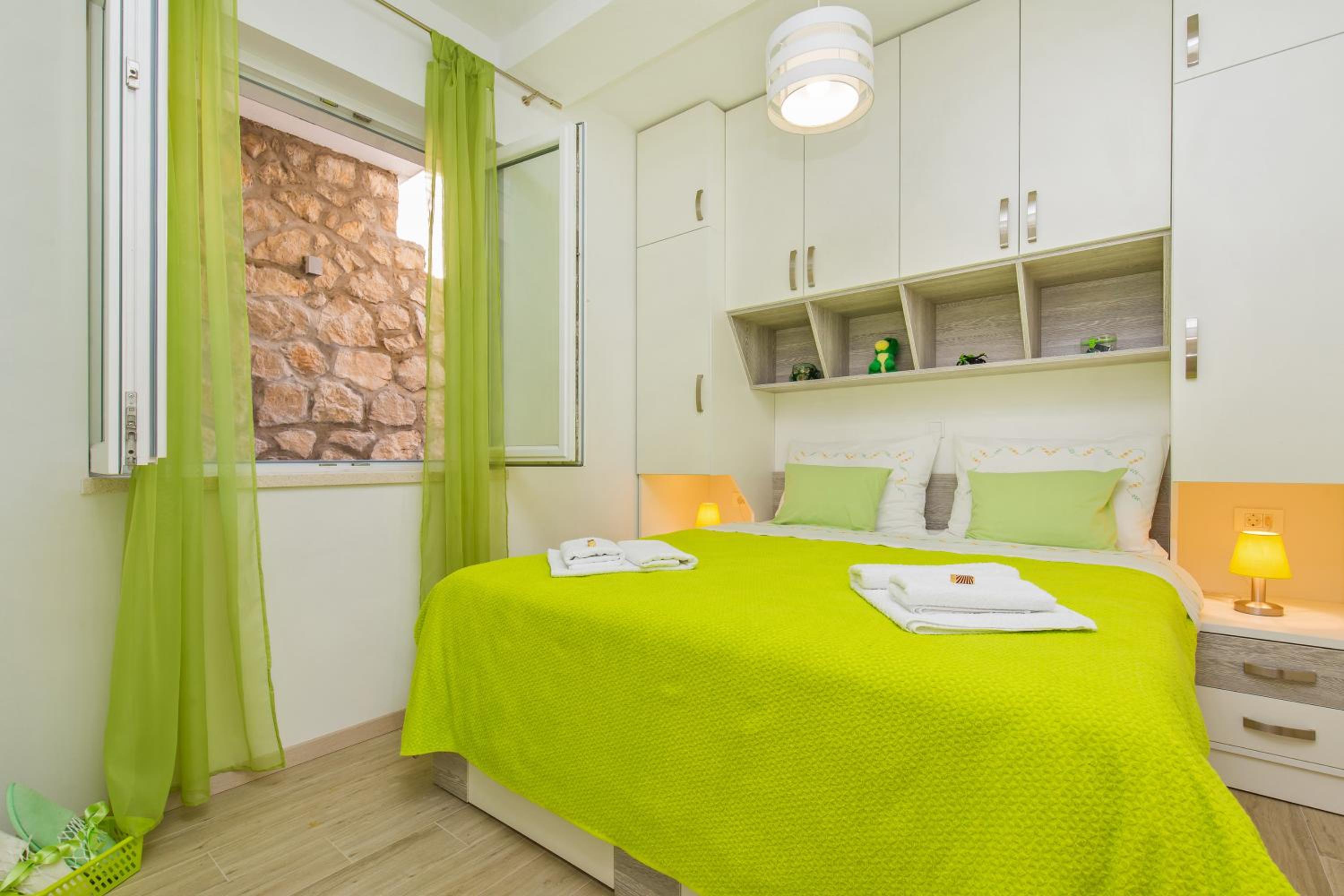 Superior One-Bedroom Apartment with Balcony and Sea VIew - Photo 10