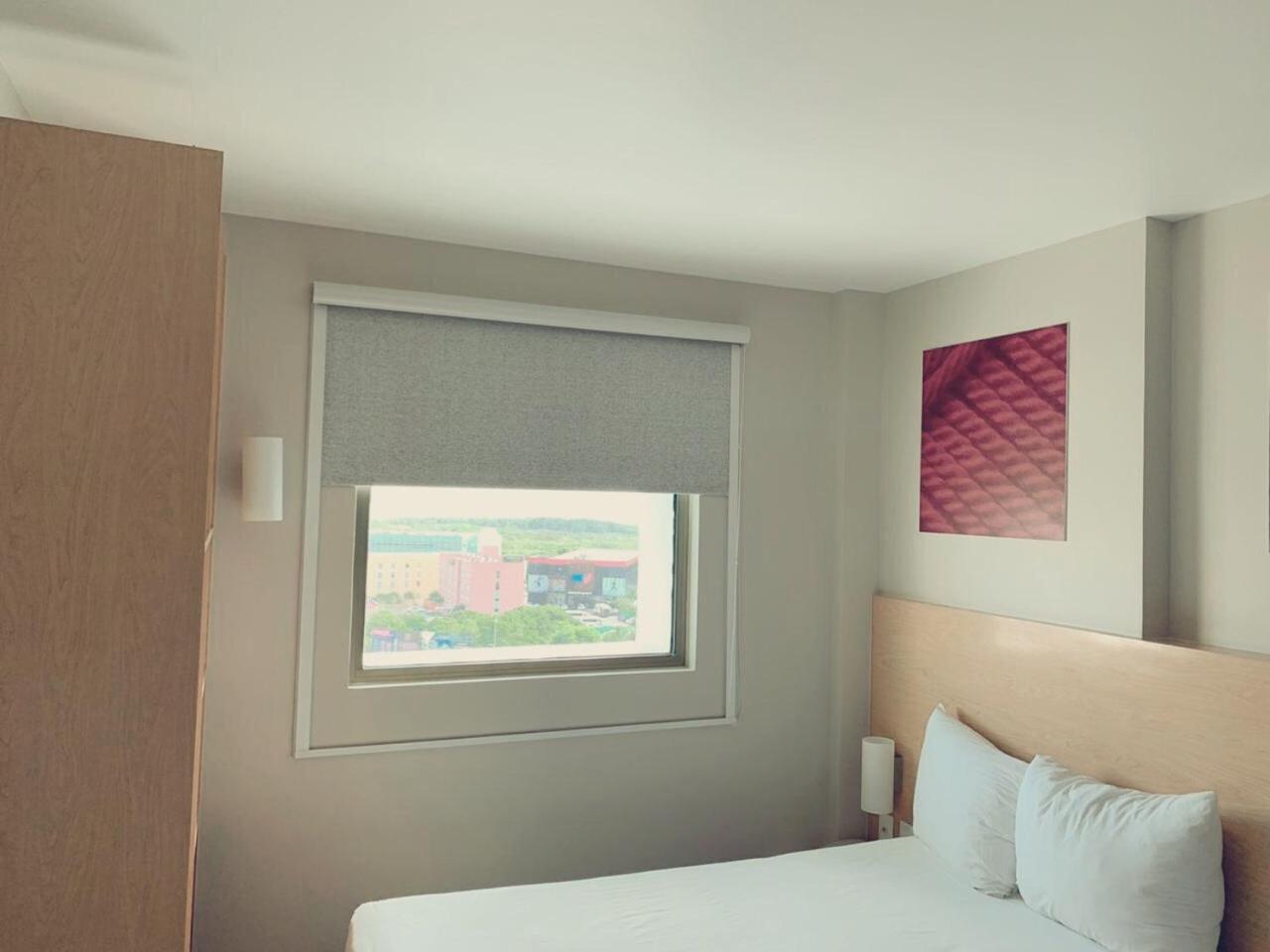 Standard Double Room with Two Single Beds