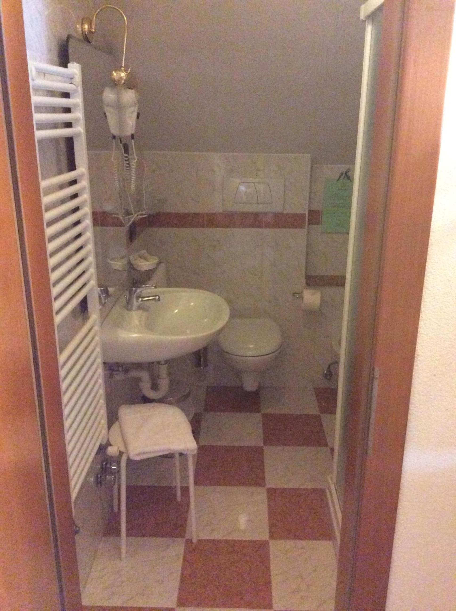 Single Room photo 3