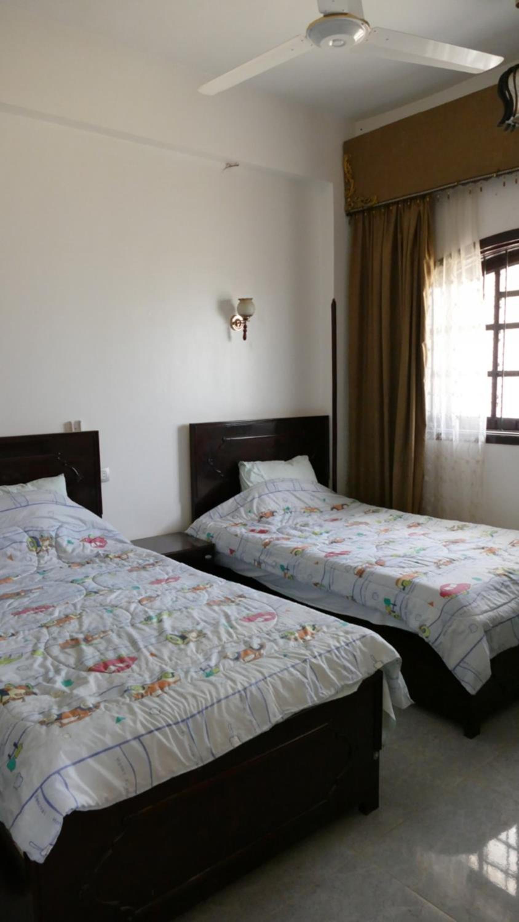 Two-Bedroom Apartment - Photo 40