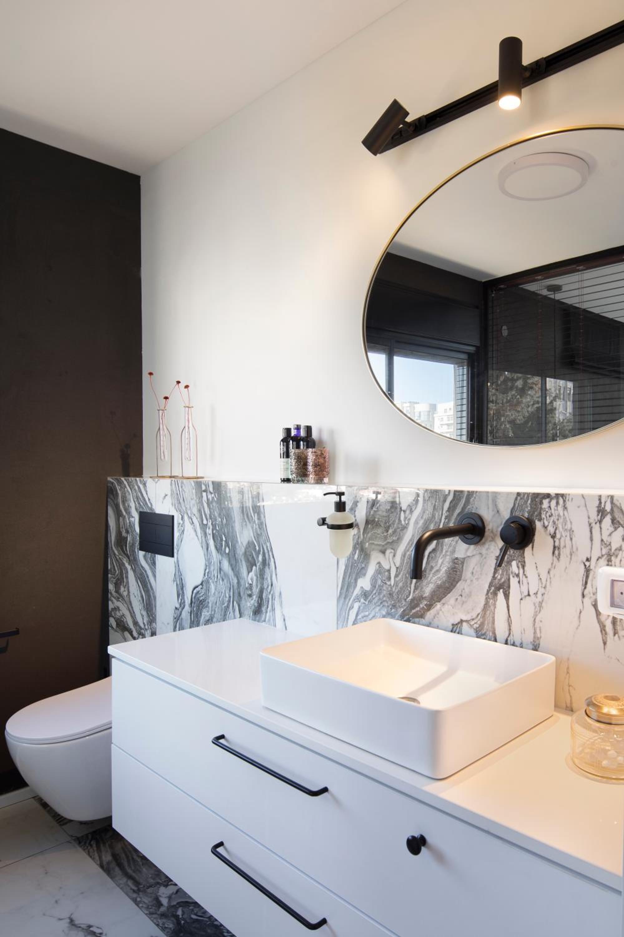 King Suite with Sea View - Photo 18