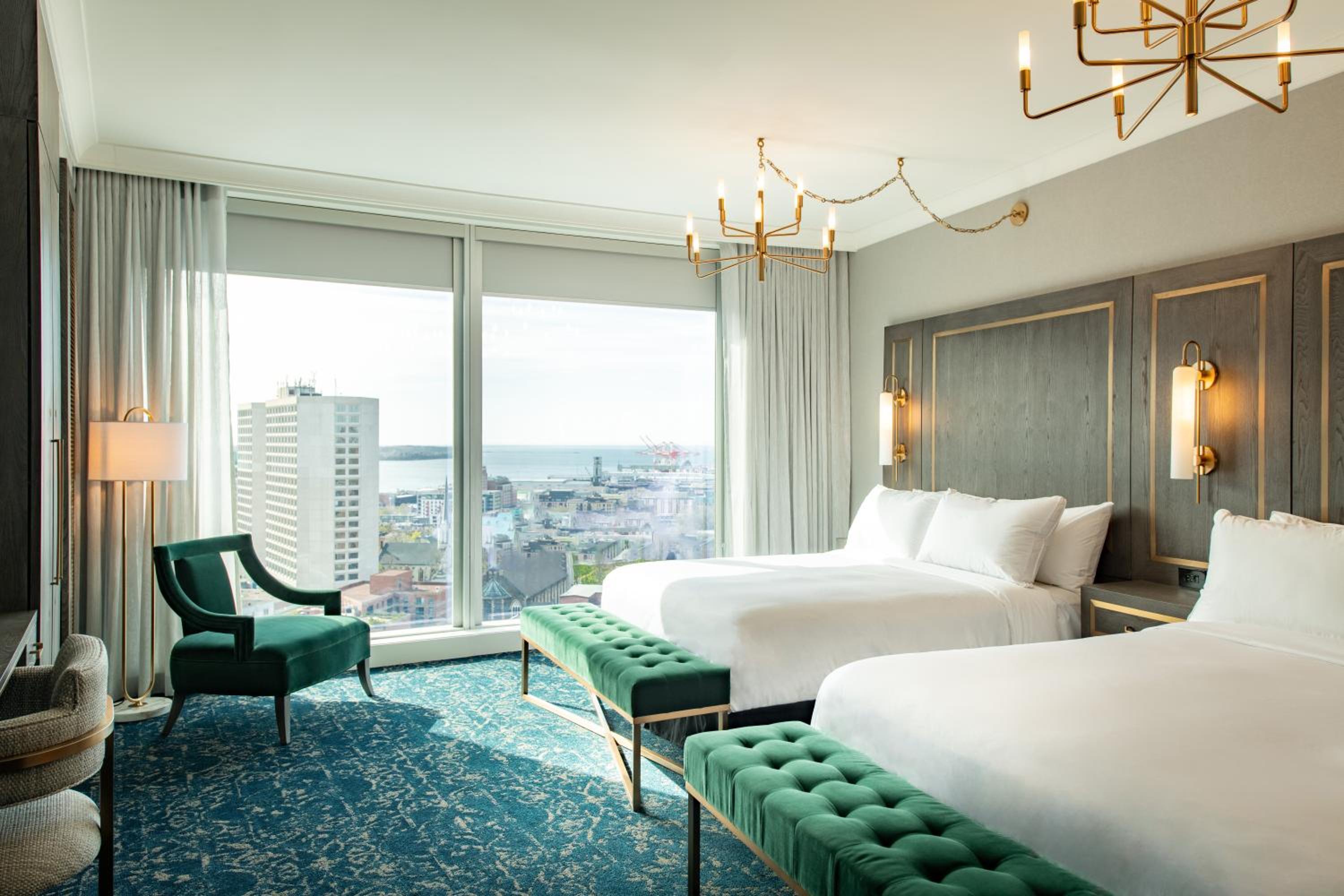 Premium Room, 2 Queen Beds - Photo 3