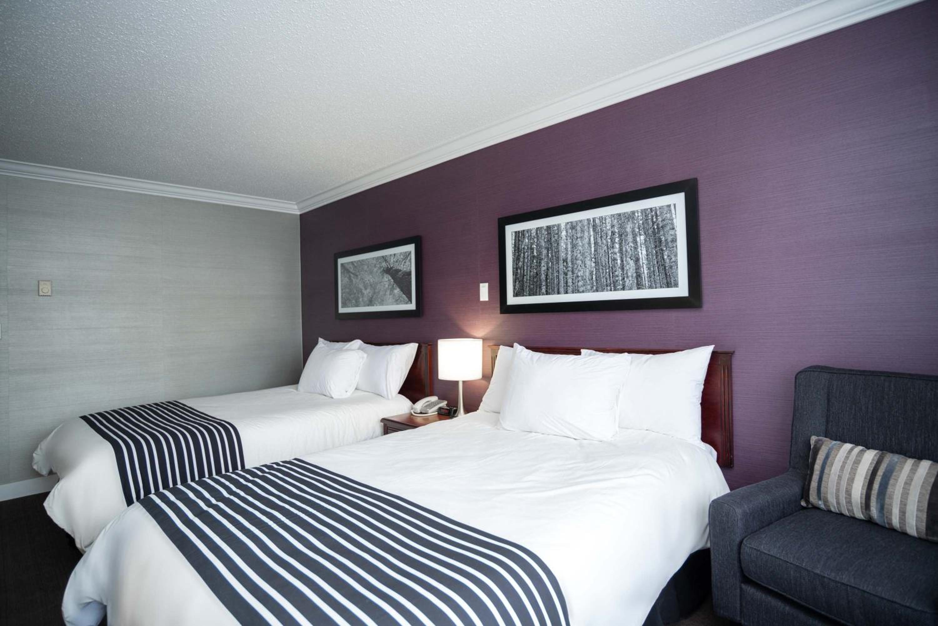 Standard Room, 2 Double Beds - Photo 2