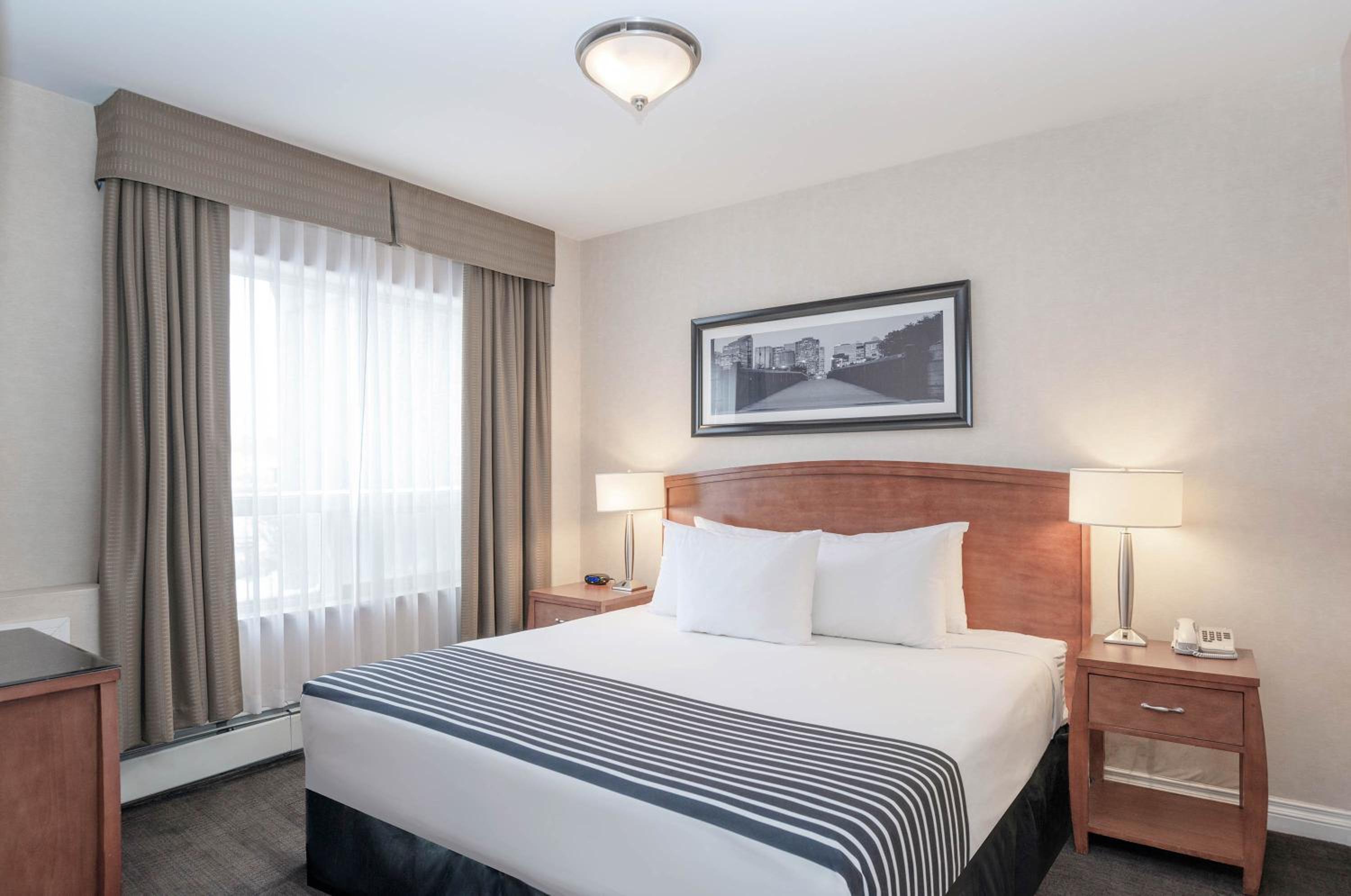 Family Suite, 1 King Bed, Bunk Beds, Sofa Bed, Kitchenette