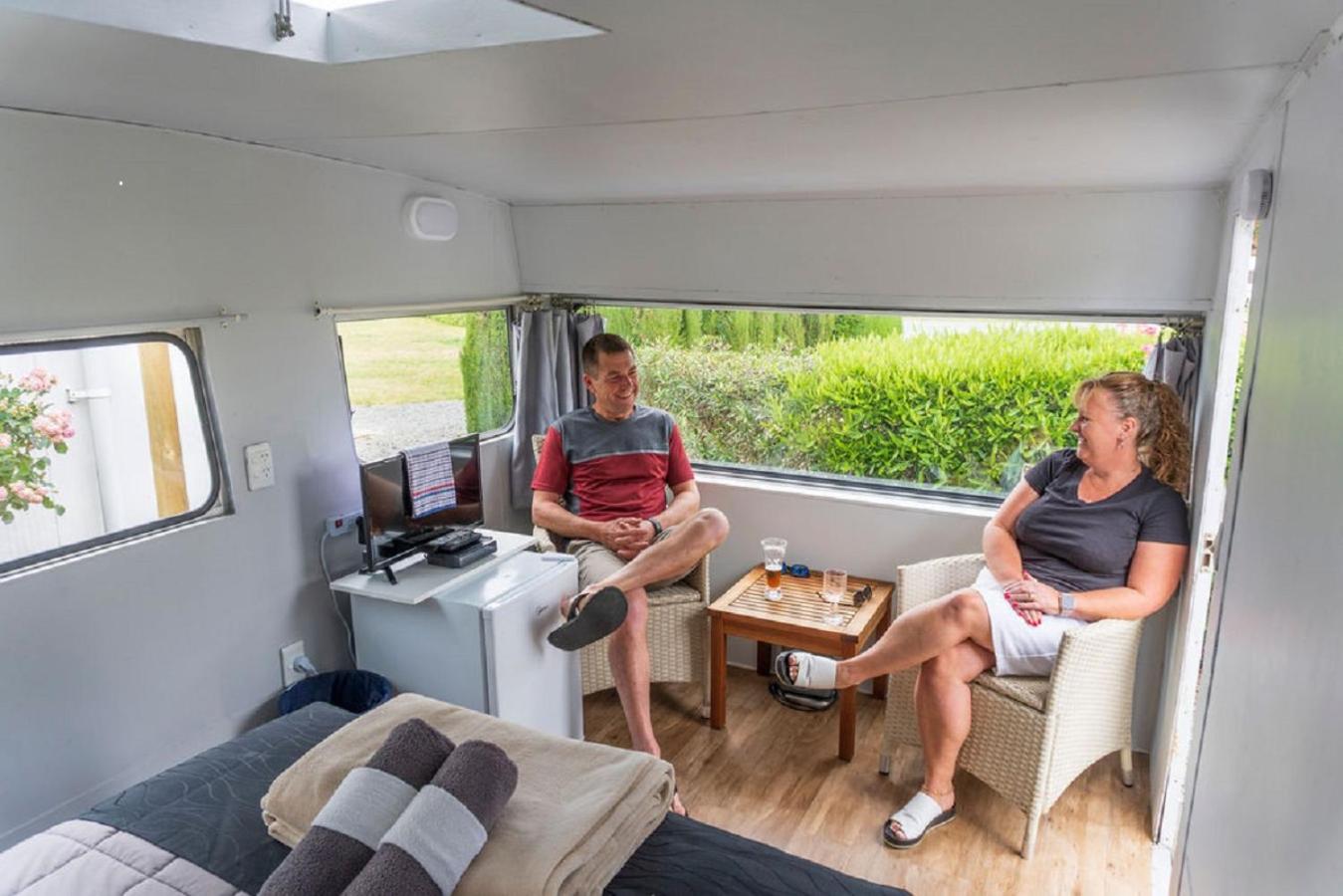 Caravan - Photo 2