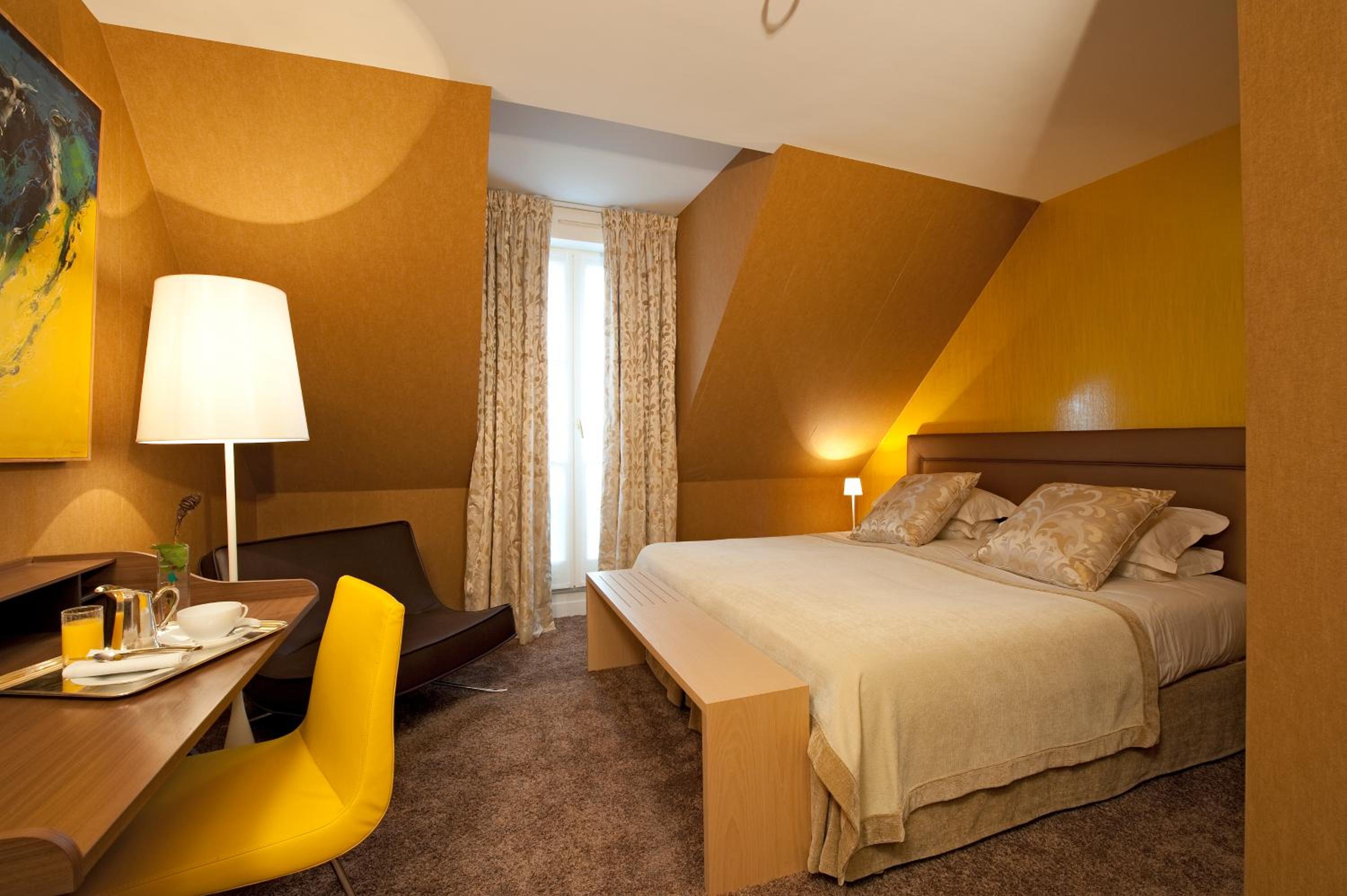 Elegant Room