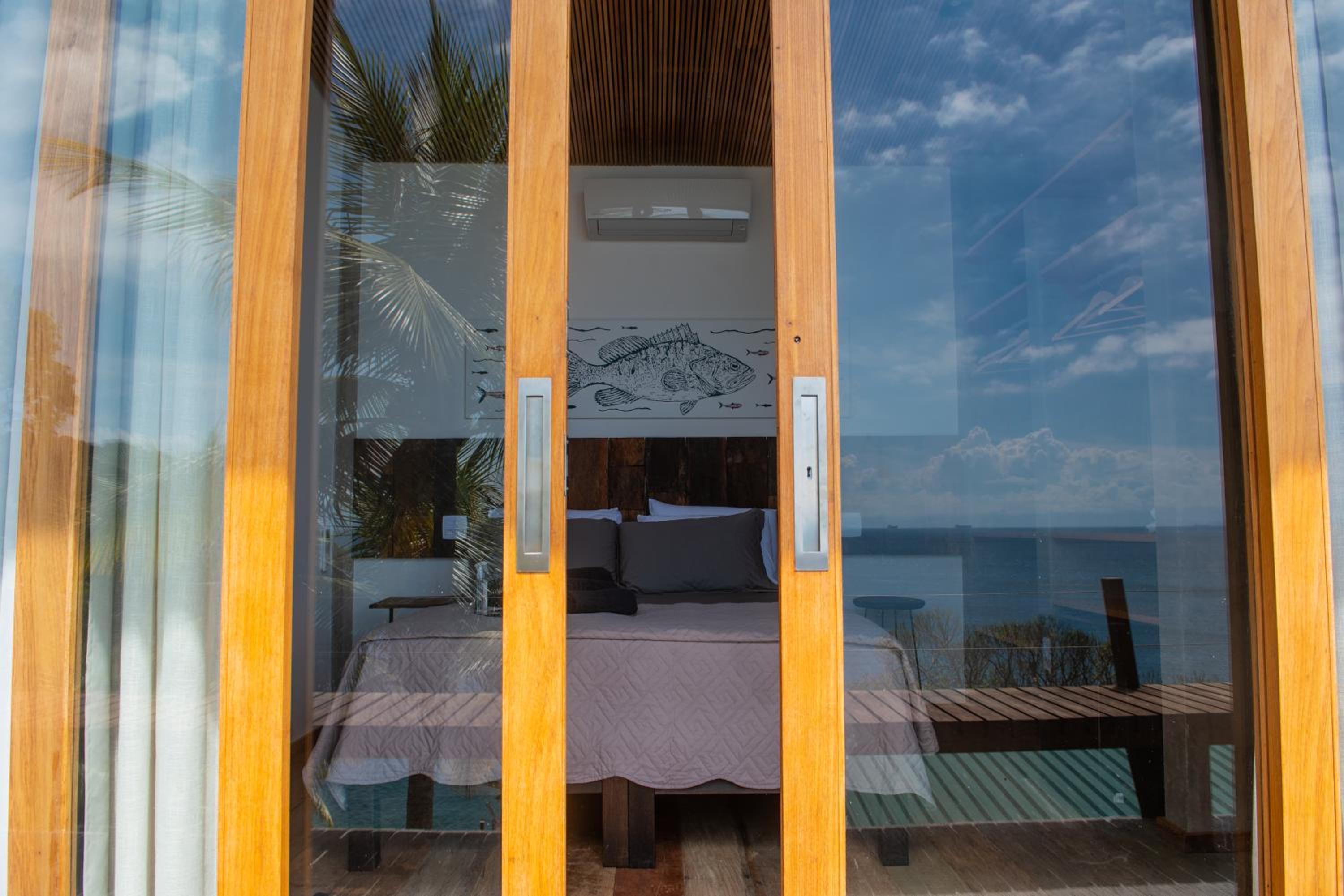 Deluxe Double or Twin Room with Sea View photo 2