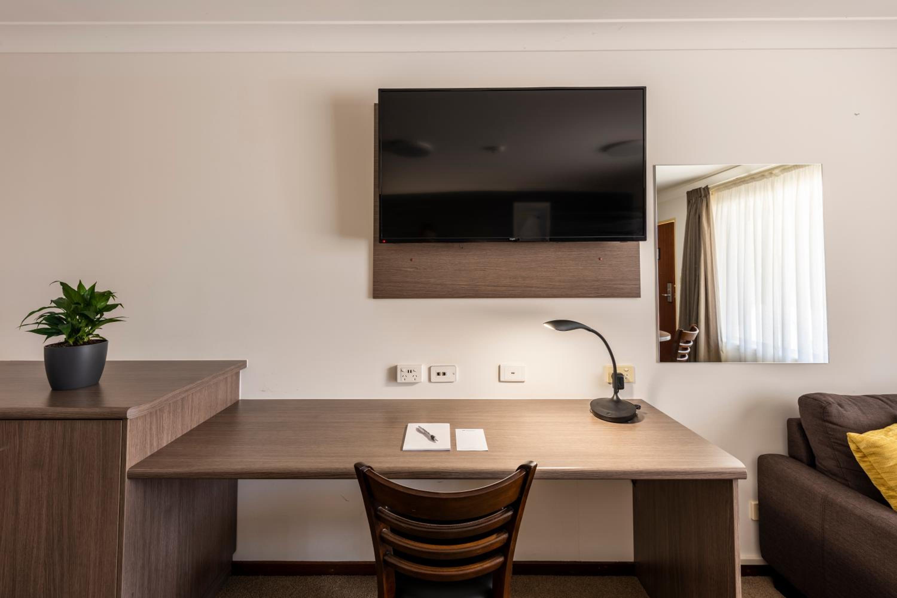 Executive Room photo 2