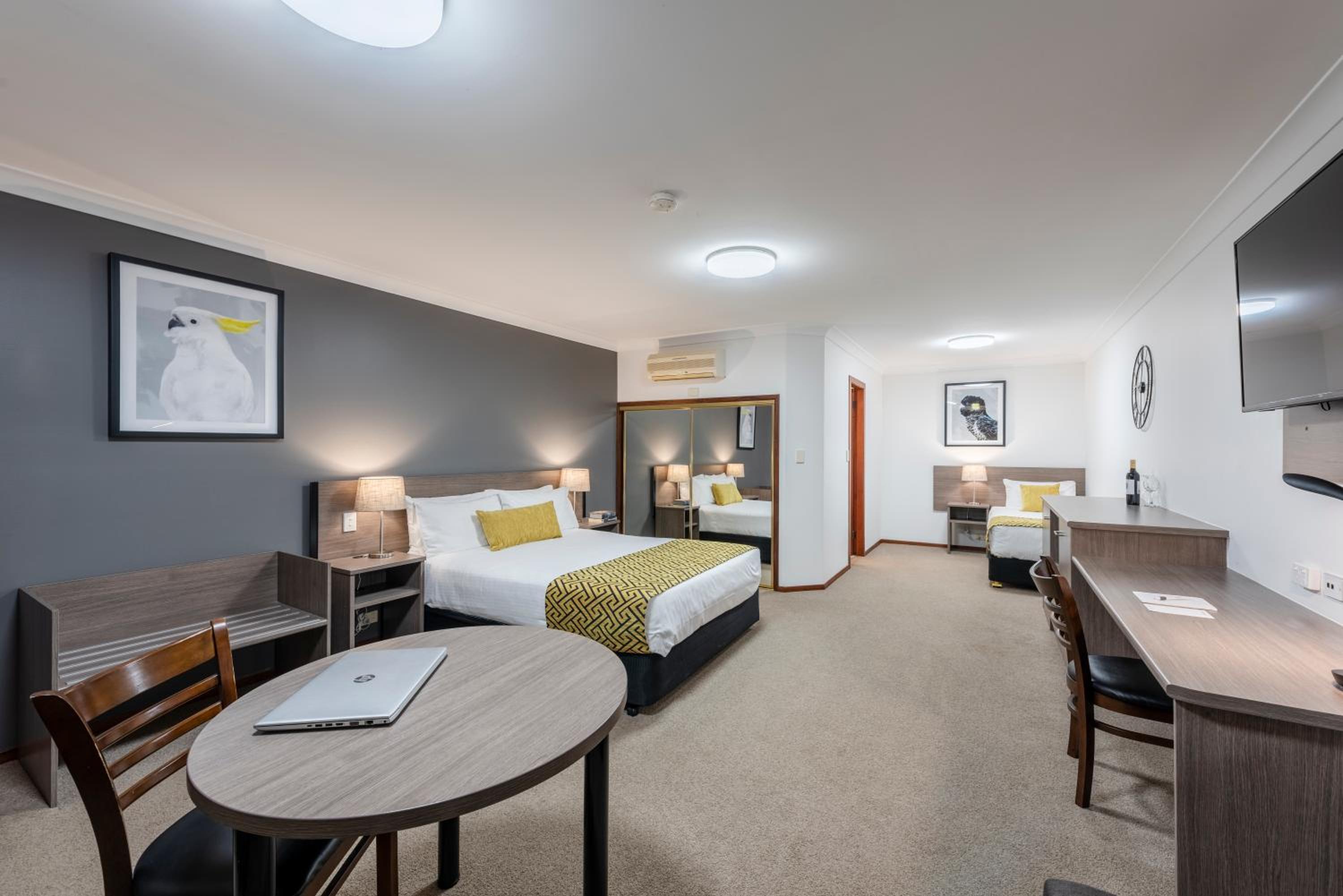 Executive Room photo 1