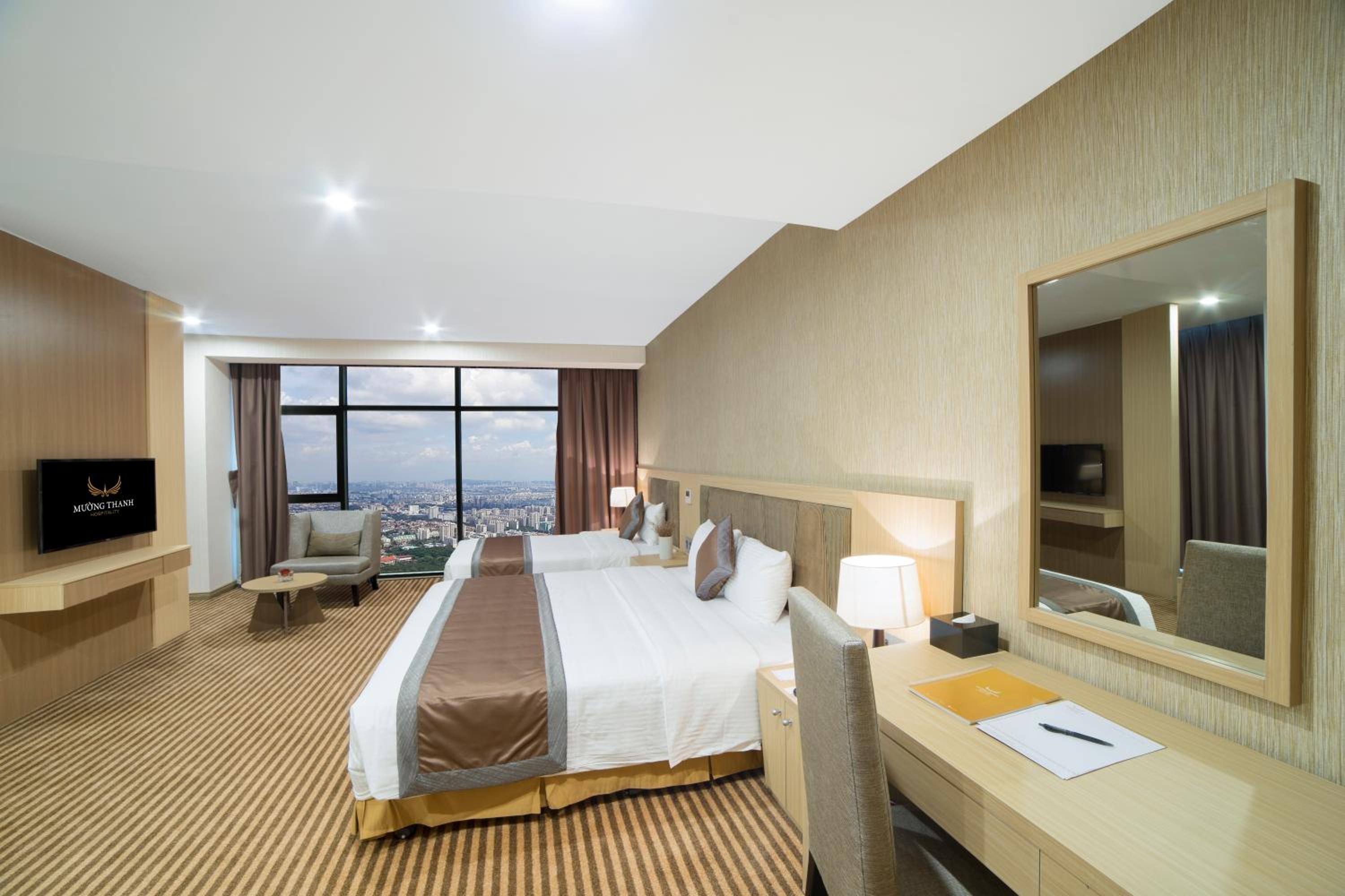 Deluxe Family Room
