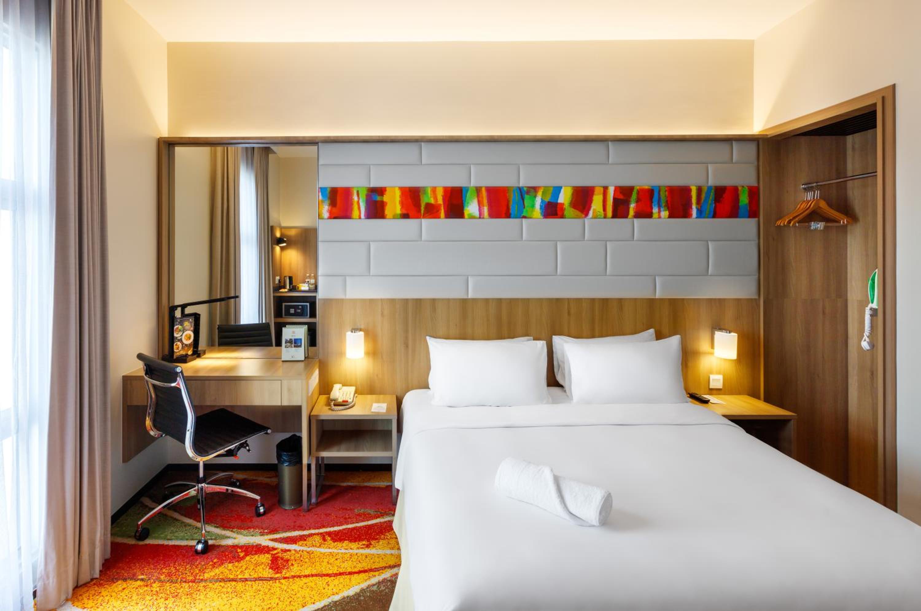 Deluxe Room - Photo 4