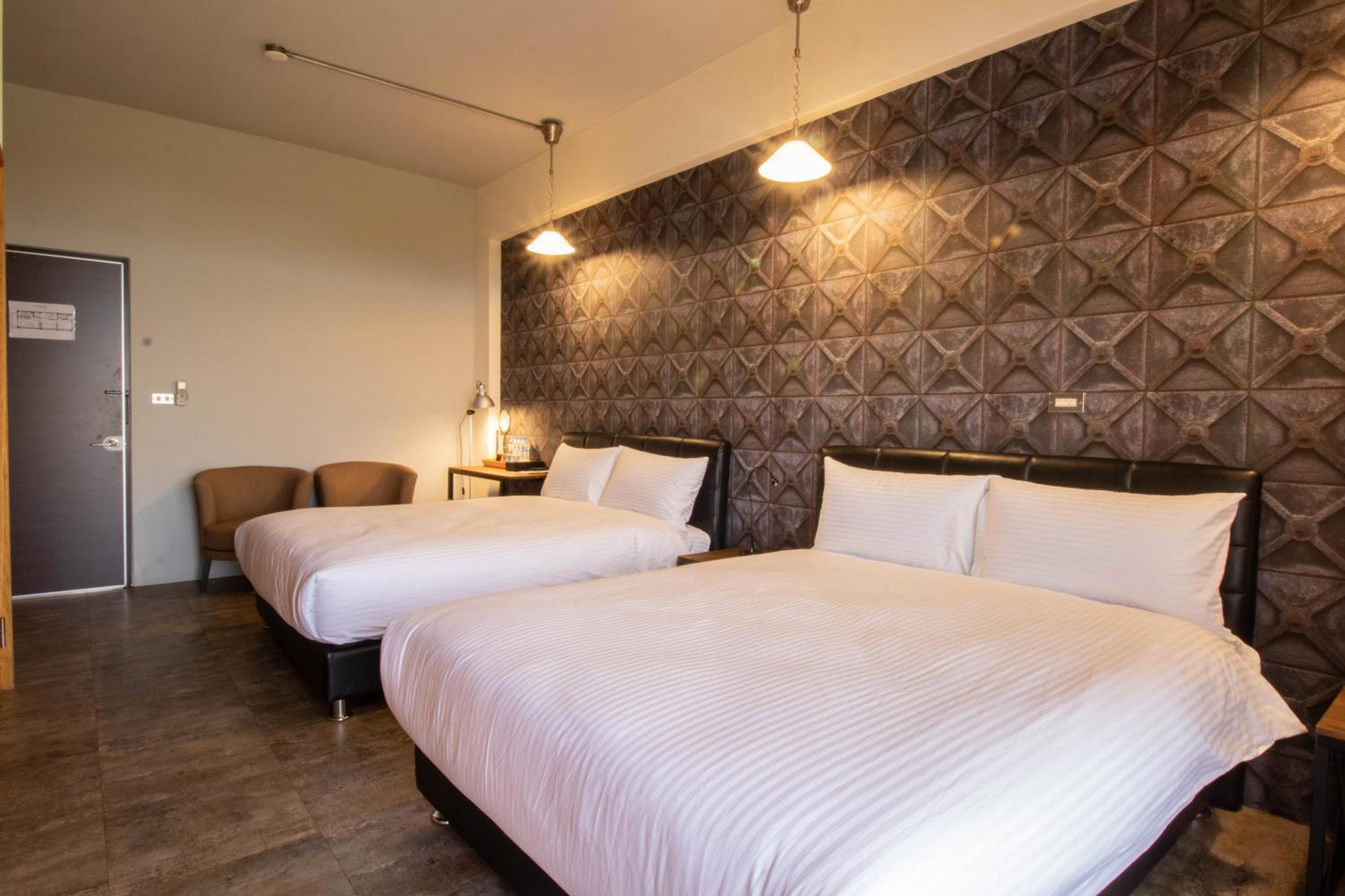 Luxury Quadruple Room5 photo 2