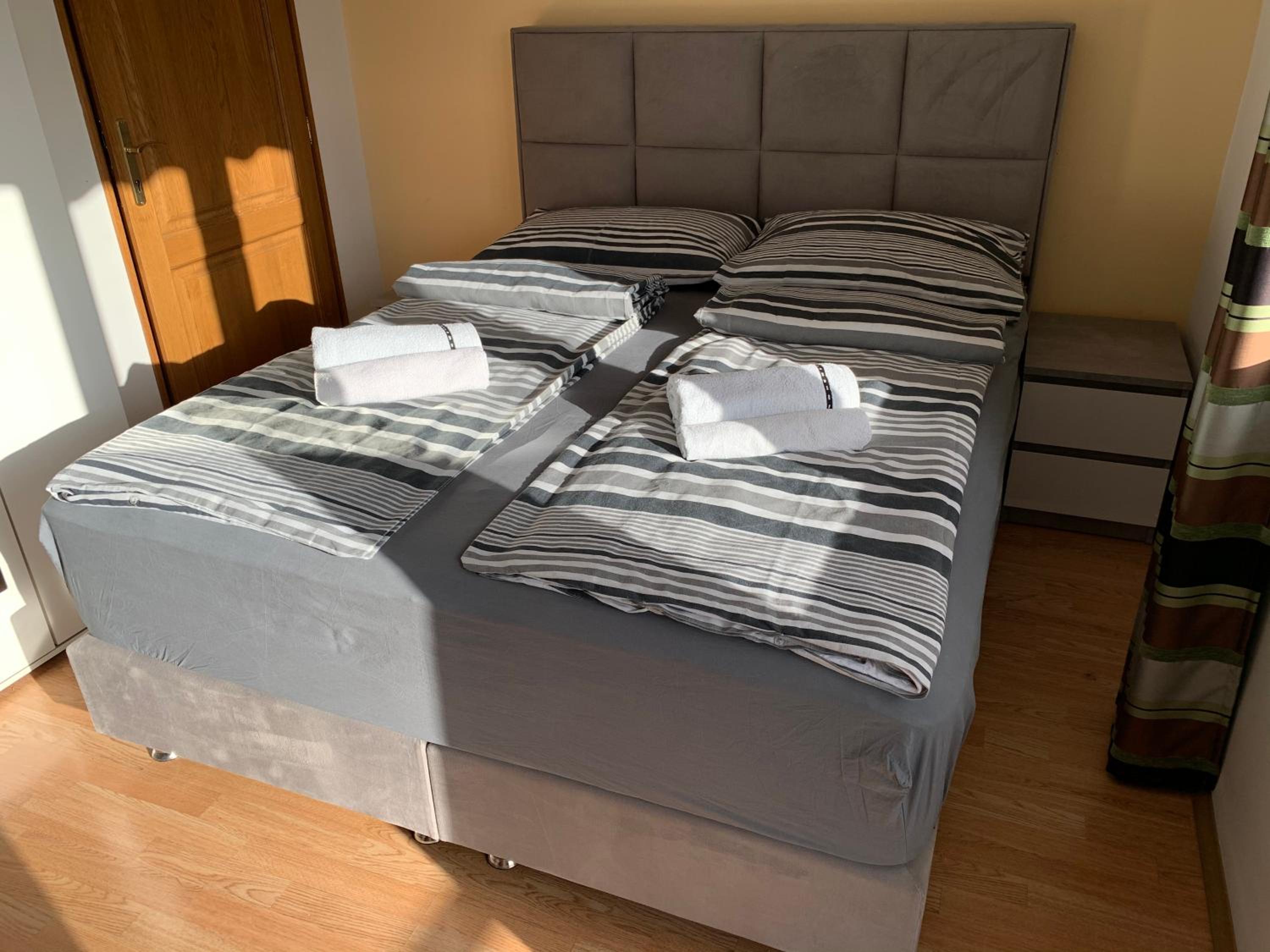 Double Room - Photo 1