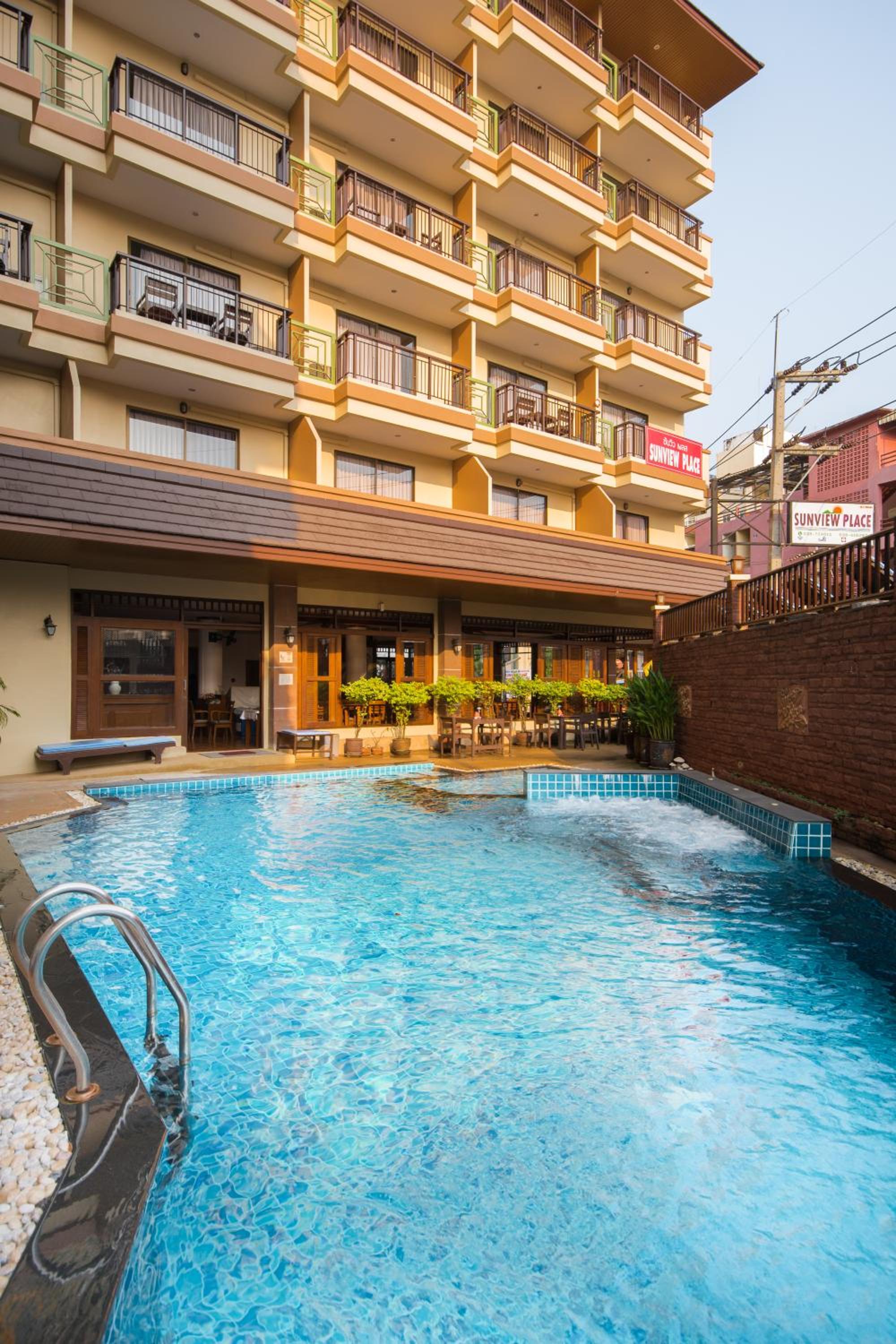 King Room with Pool View - Non-Smoking - Photo 4