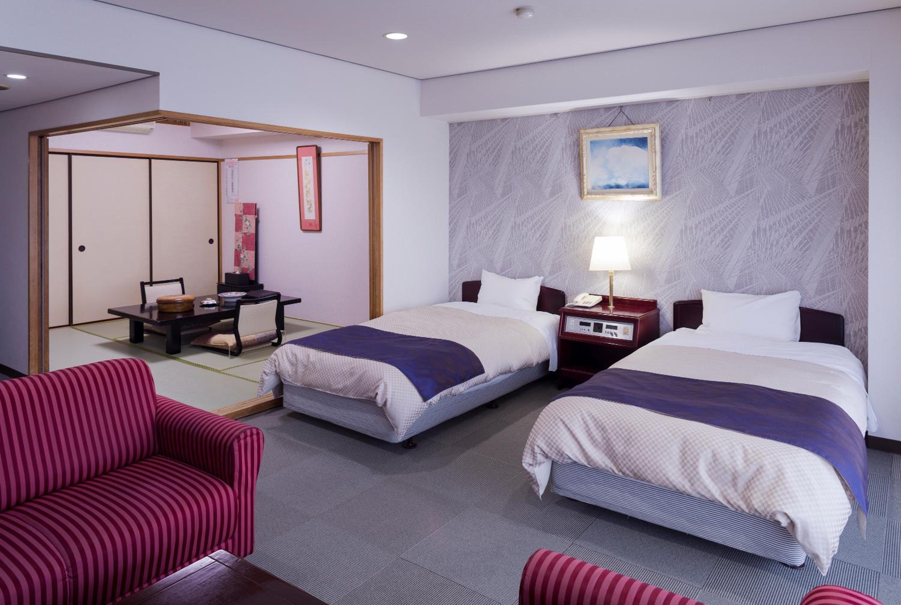 Standard Room with Tatami Area - Photo 6