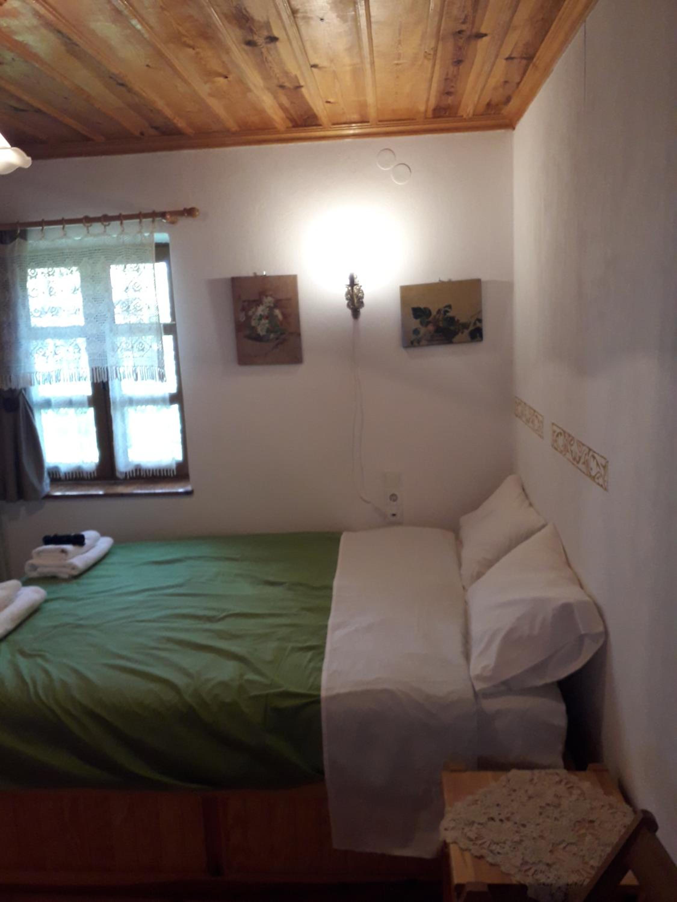 Deluxe Double Room with Shower photo 1