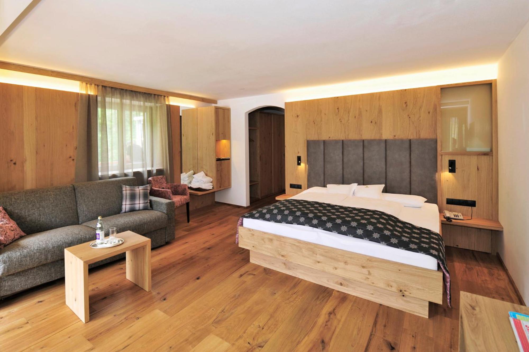 Junior Suite with Balcony