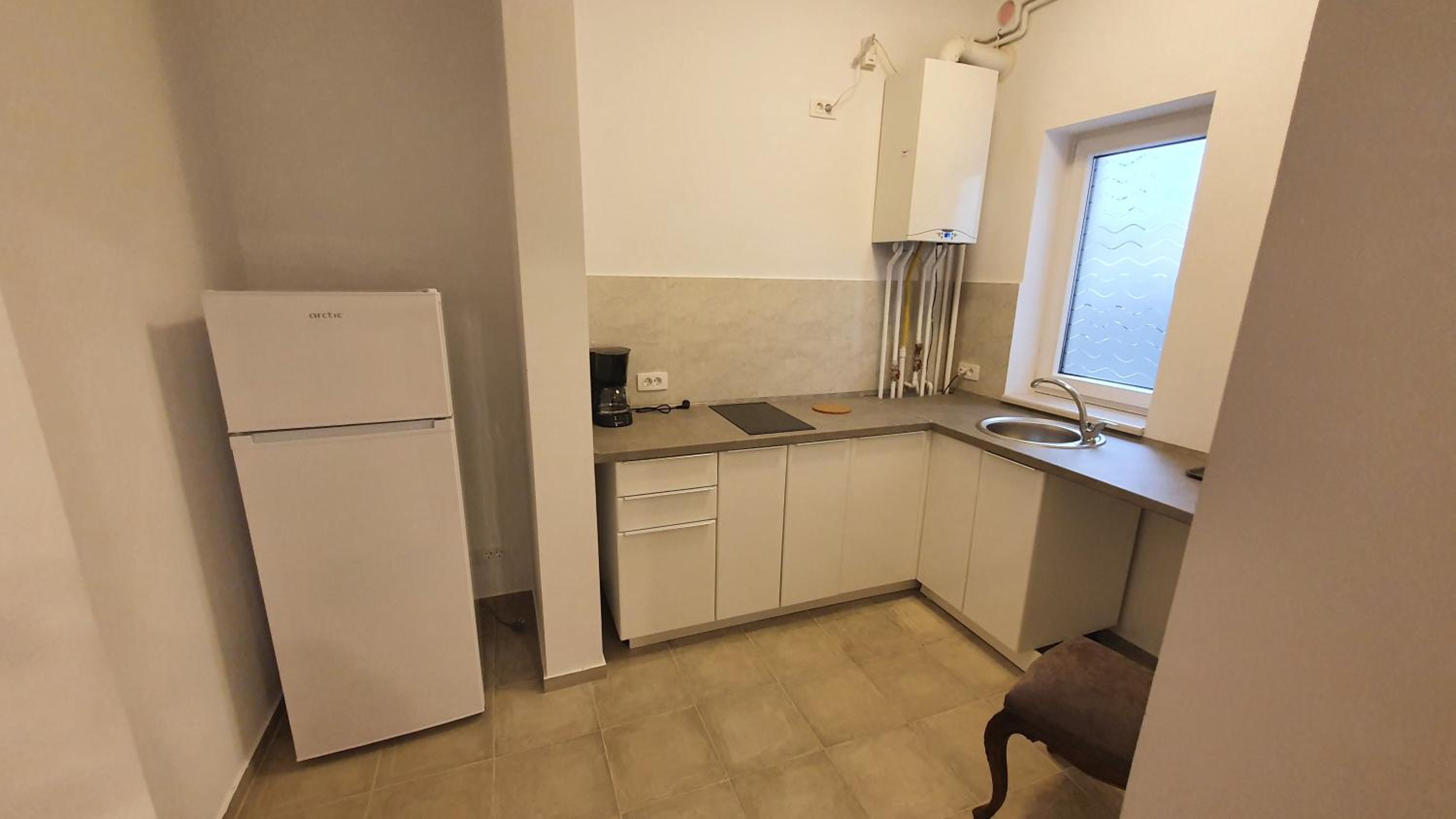 Apartment - Ground Floor - Photo 5