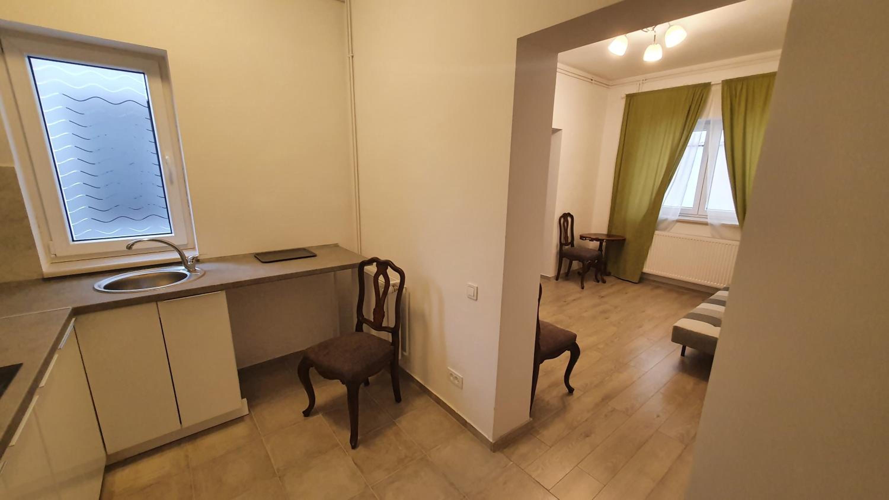 Apartment - Ground Floor - Photo 4