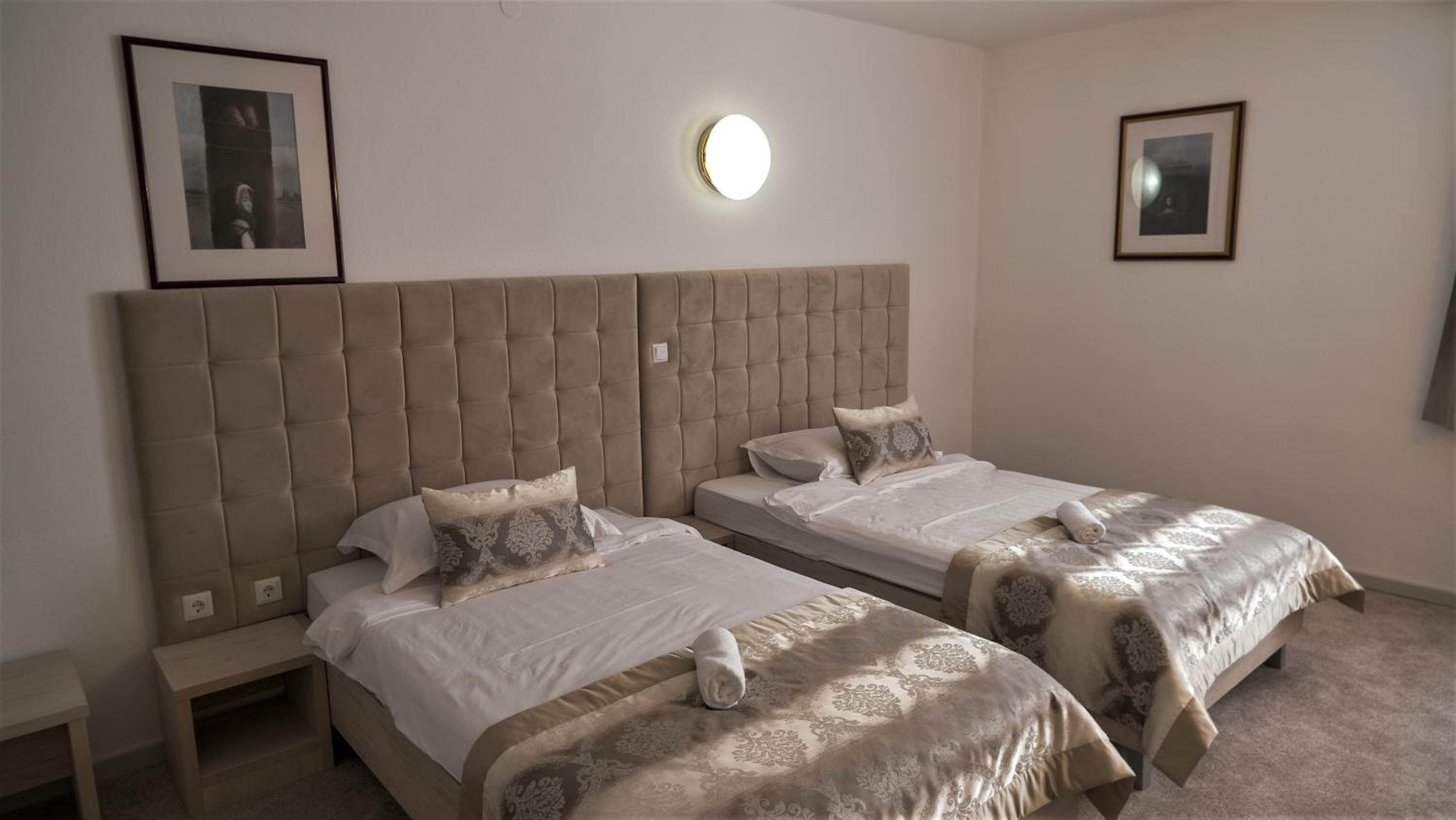 Suite (4 Adults) - Photo 13