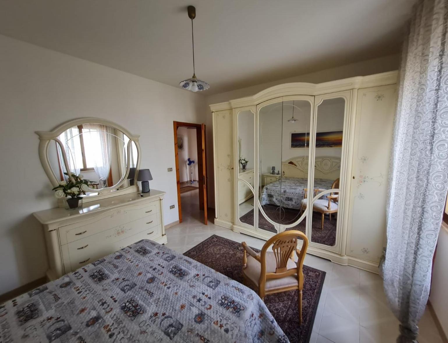 Two-Bedroom House - Photo 30