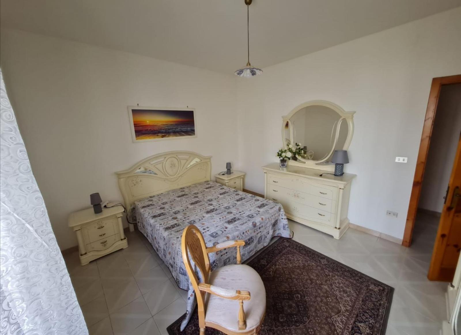 Two-Bedroom House - Photo 29