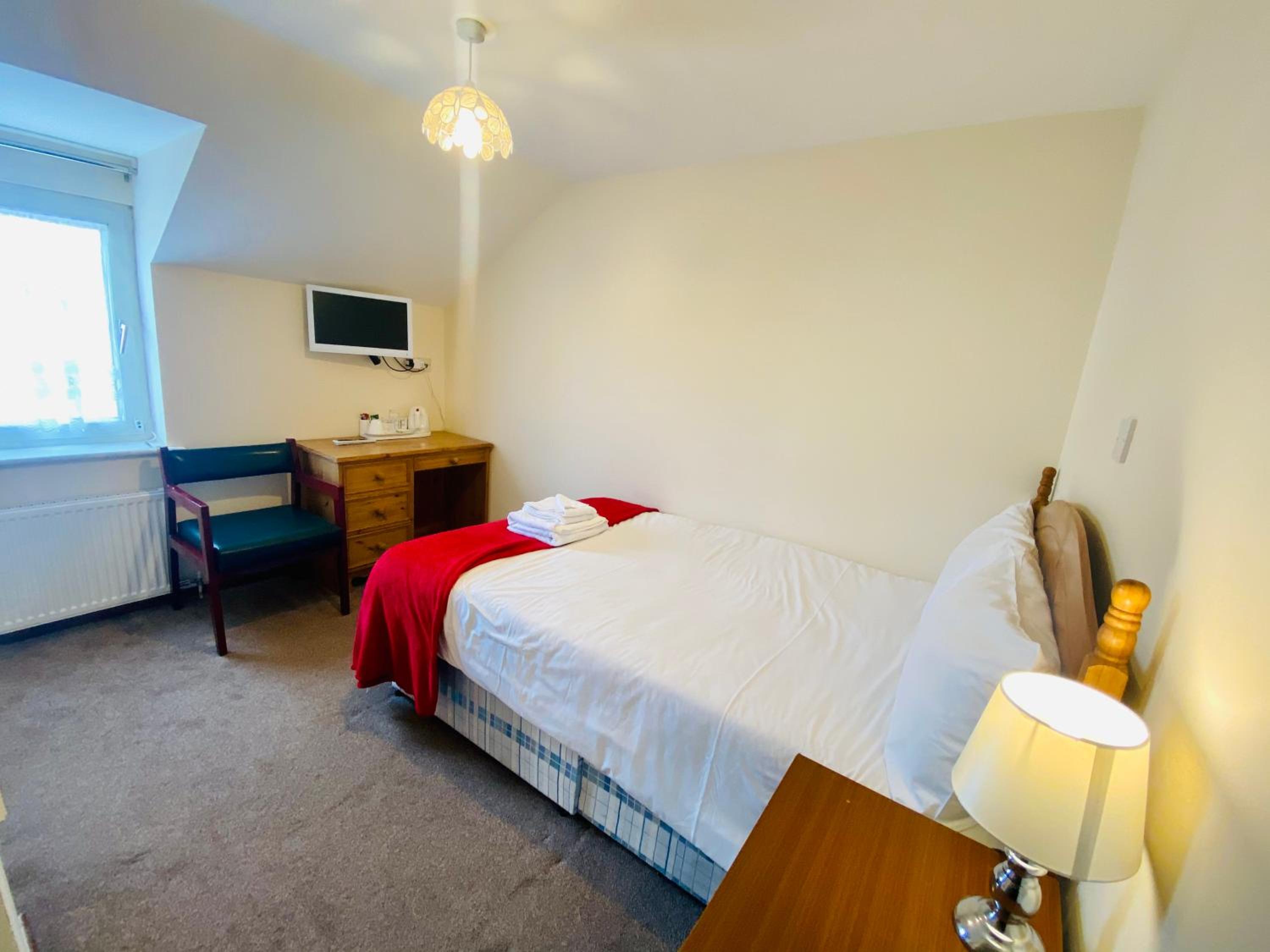 Single Room photo 2
