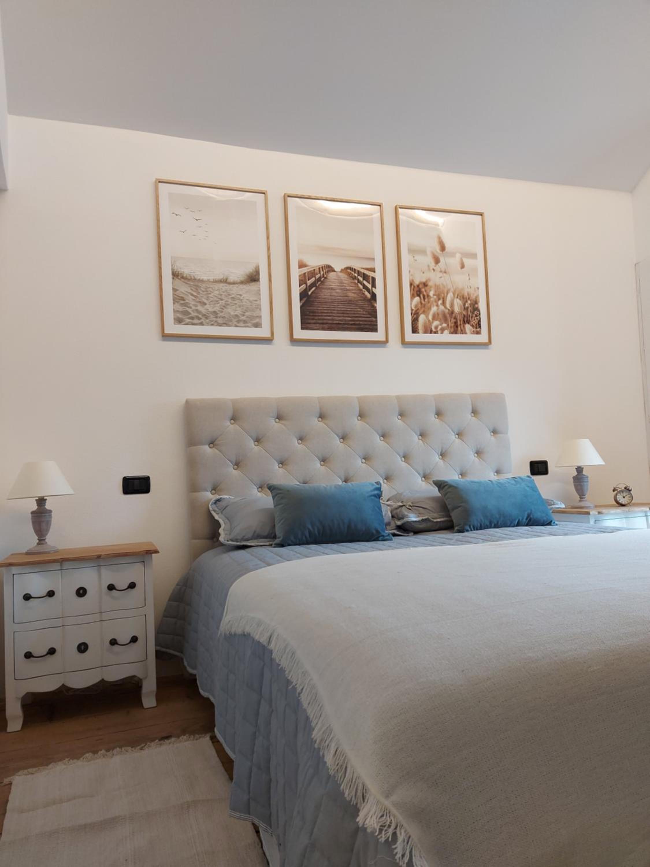 One-Bedroom House photo 1