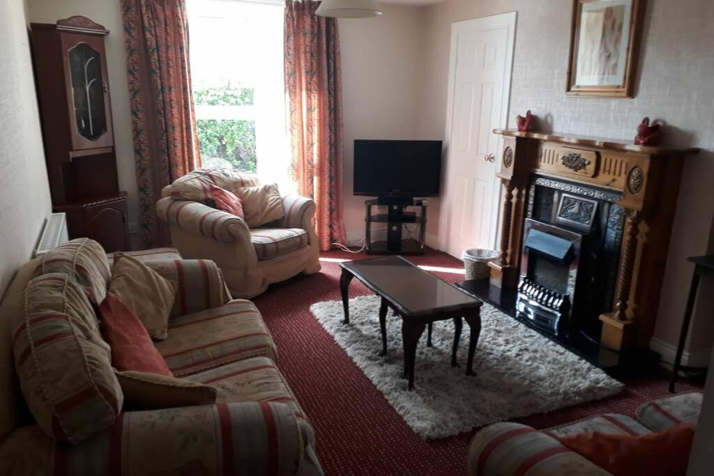 Two-Bedroom House photo 1