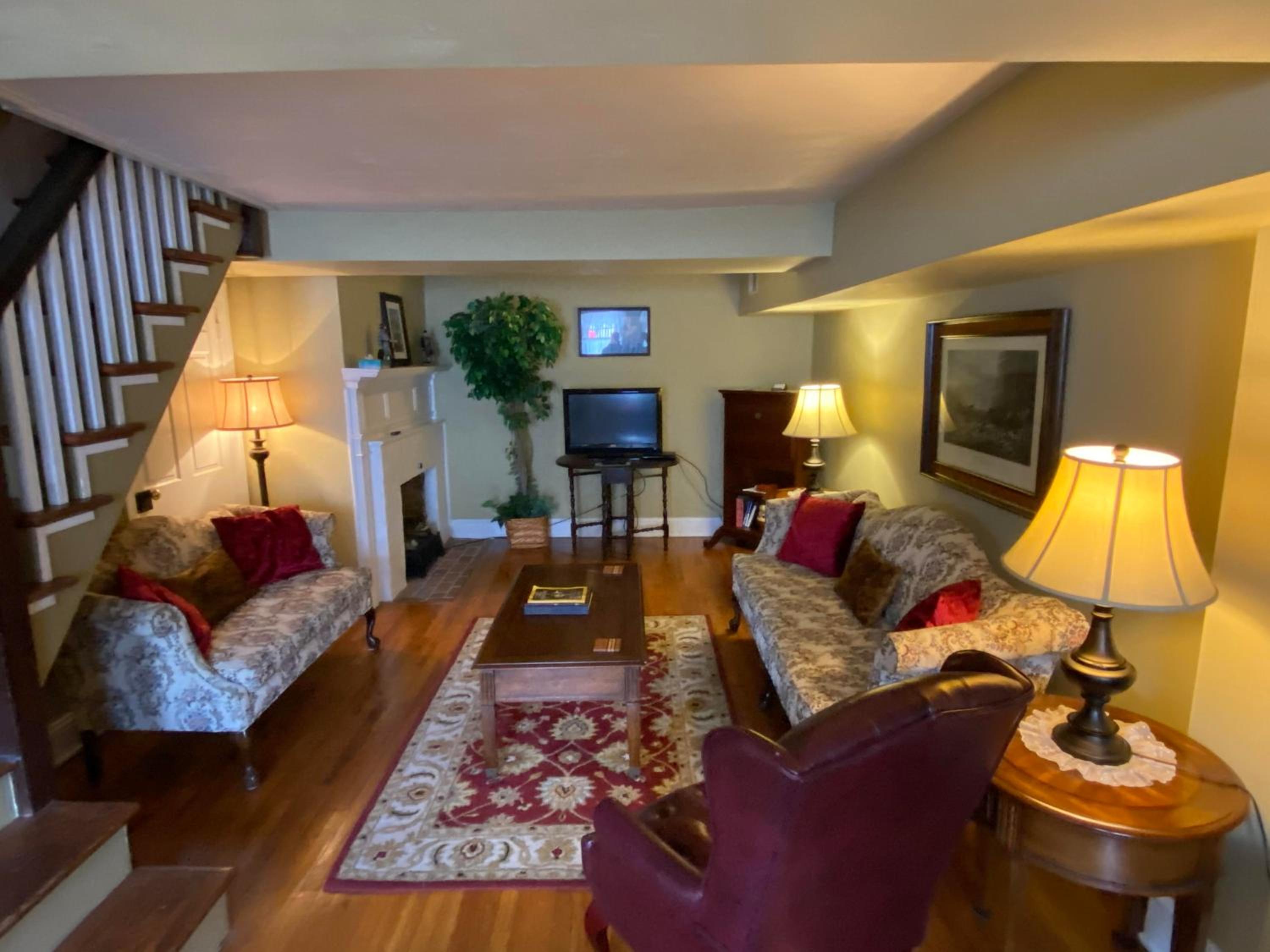 Sarah Danner Townhouse photo 3