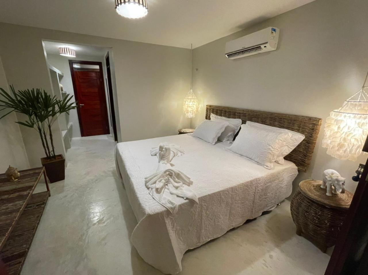 Suite with Balcony - Photo 4