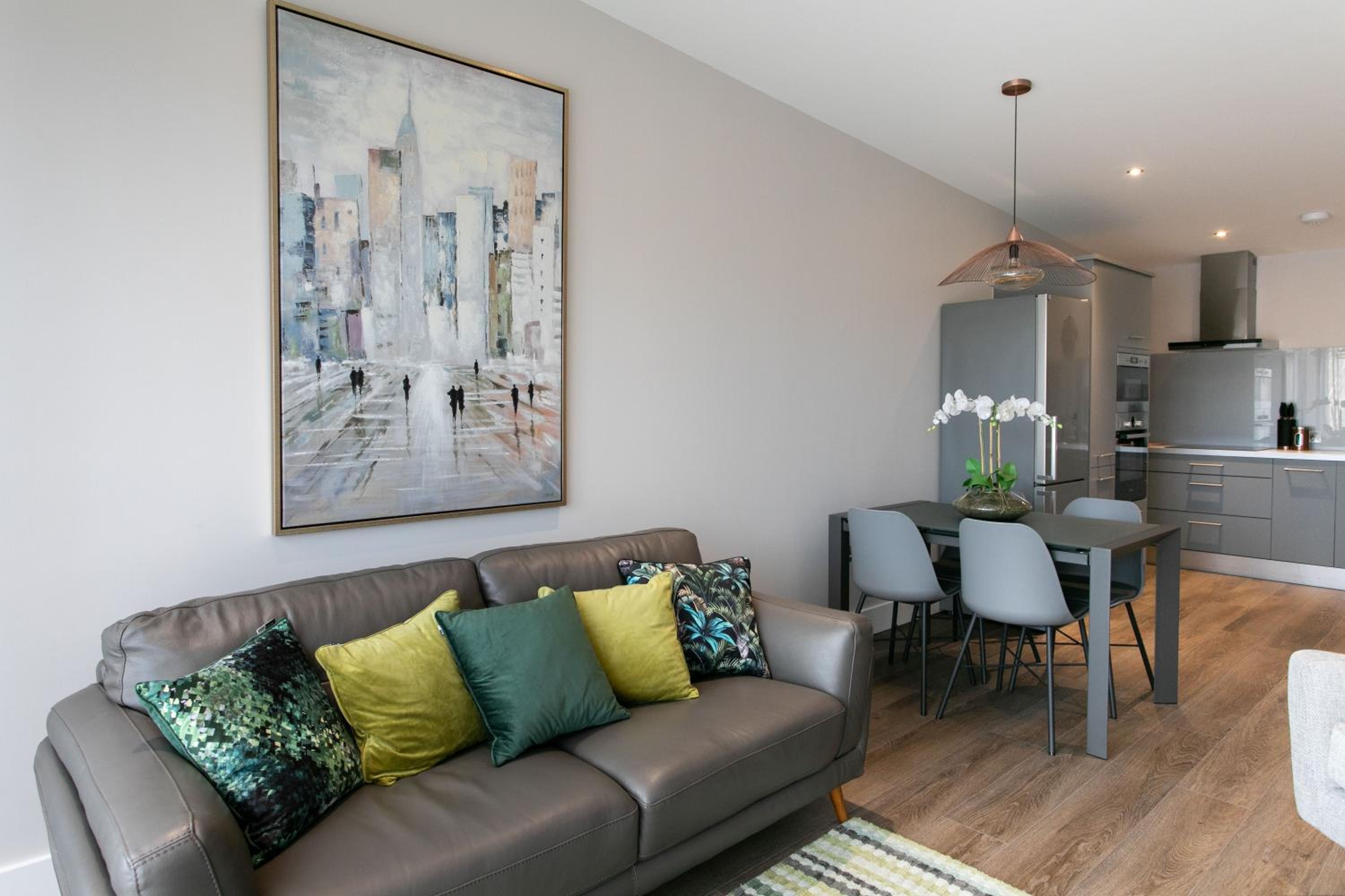 One-Bedroom Apartment