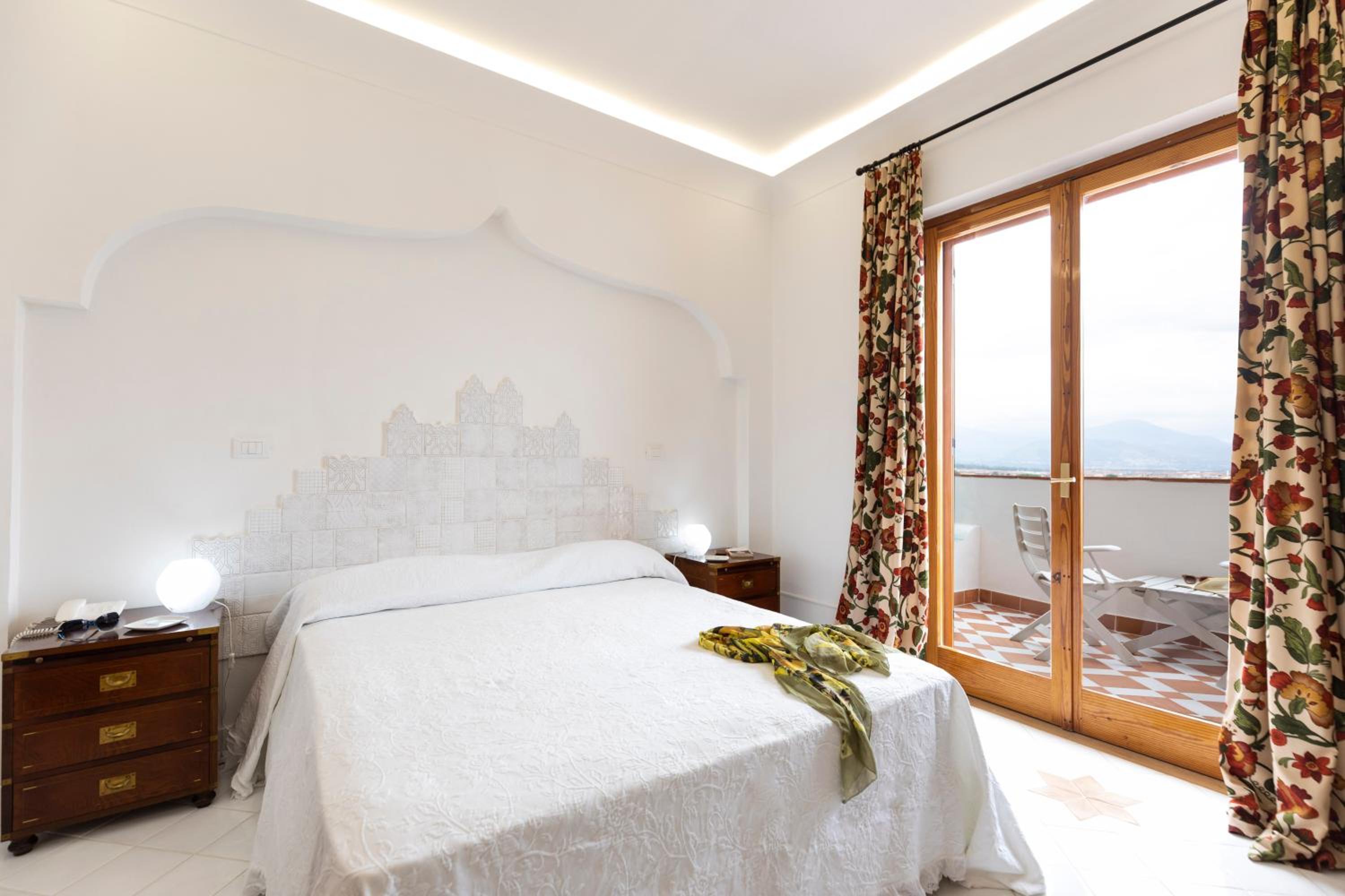 Deluxe Double Room with Extra Bed