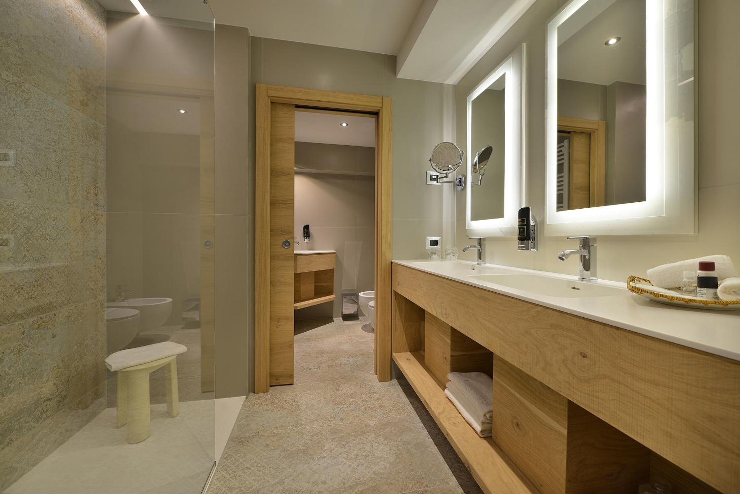 Suite with Sauna photo 2