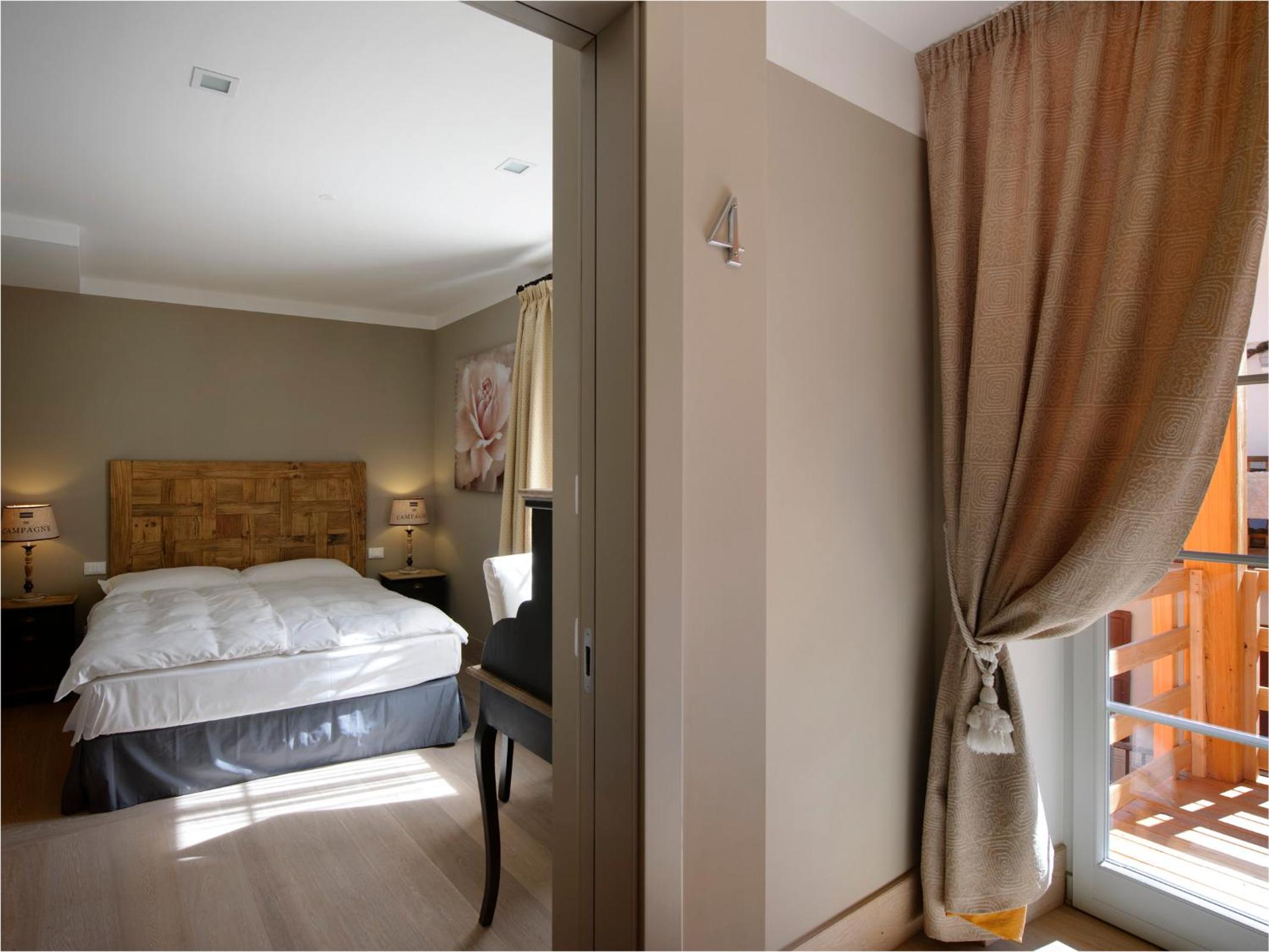 Standard Double Room photo 2