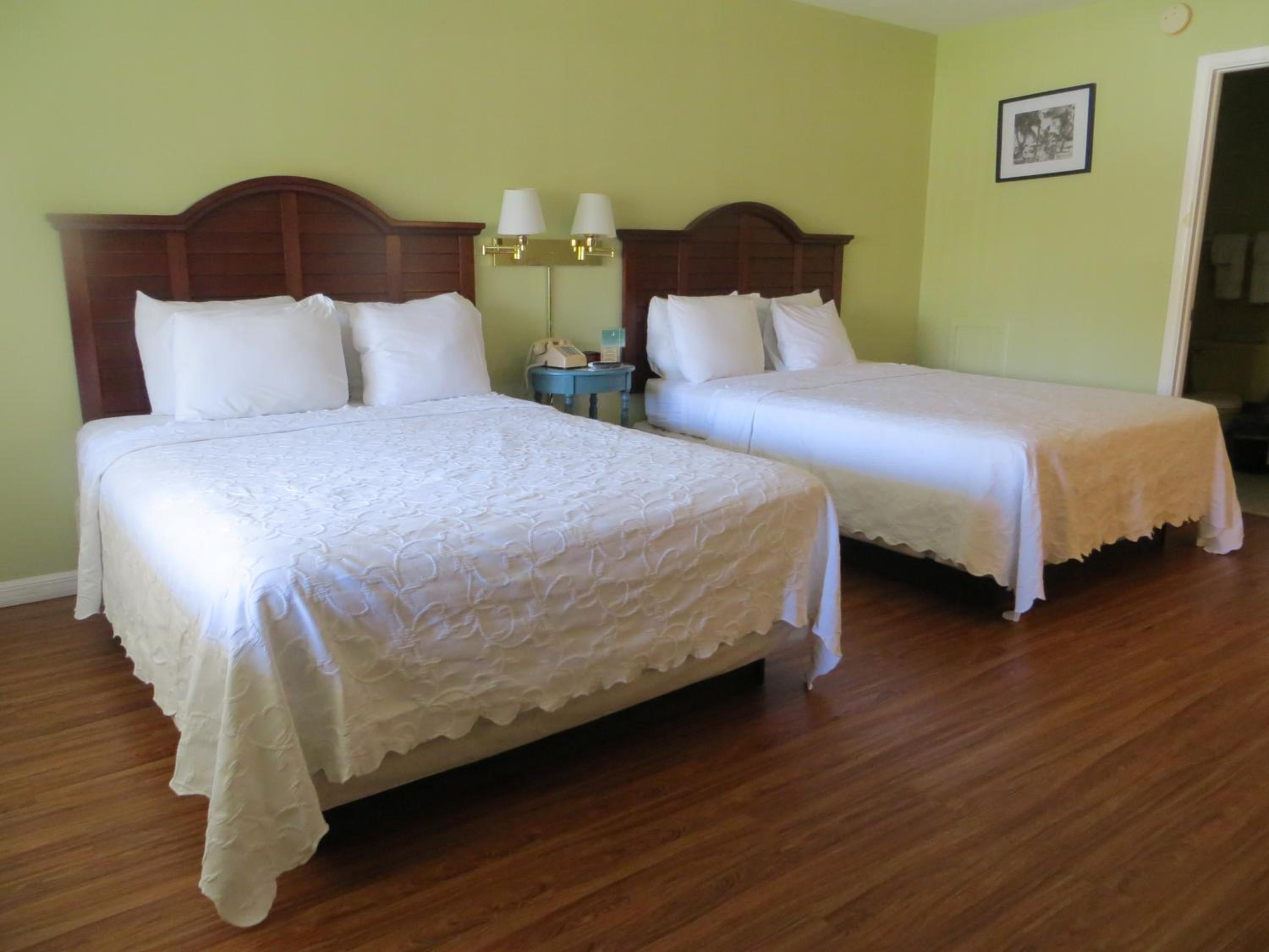 Quarto Standard com Duas Camas Queen