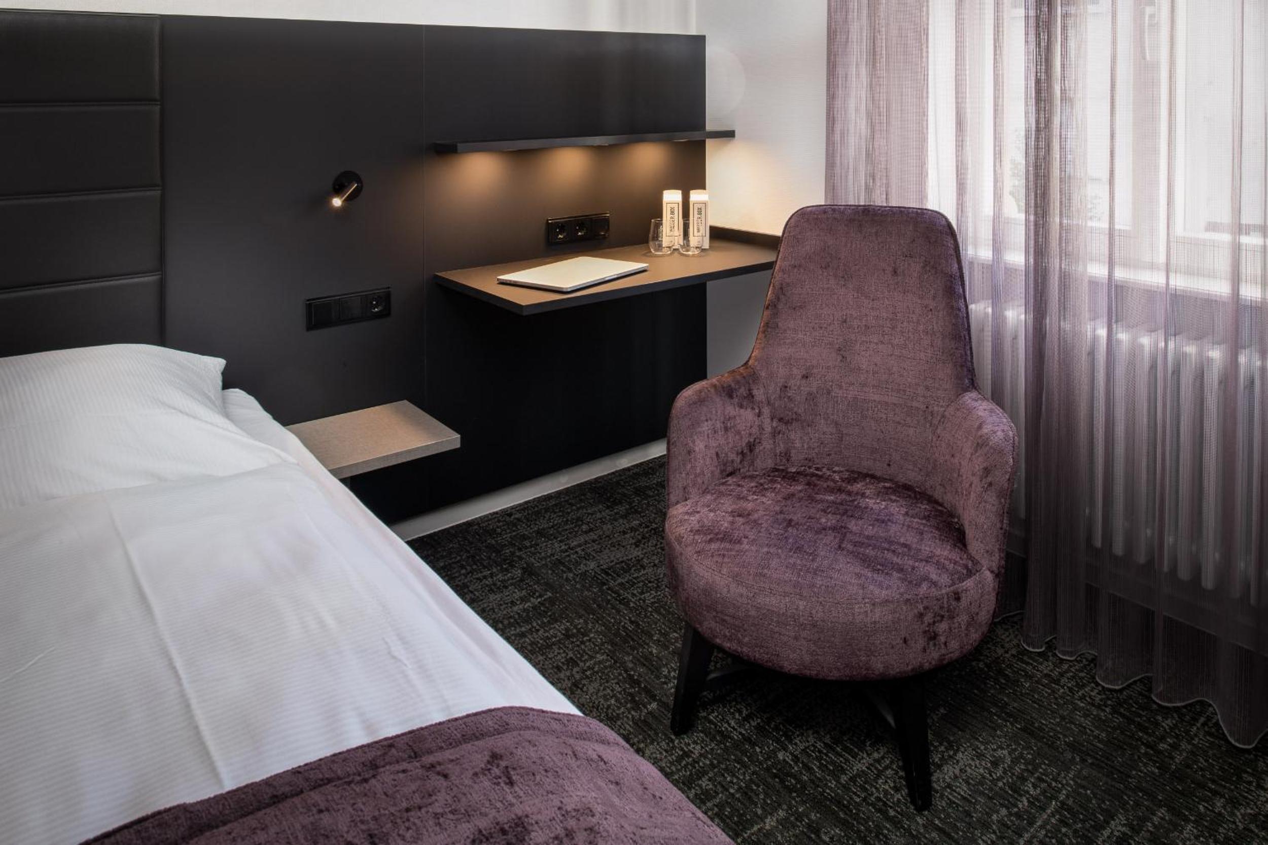 Deluxe Double Room photo 2