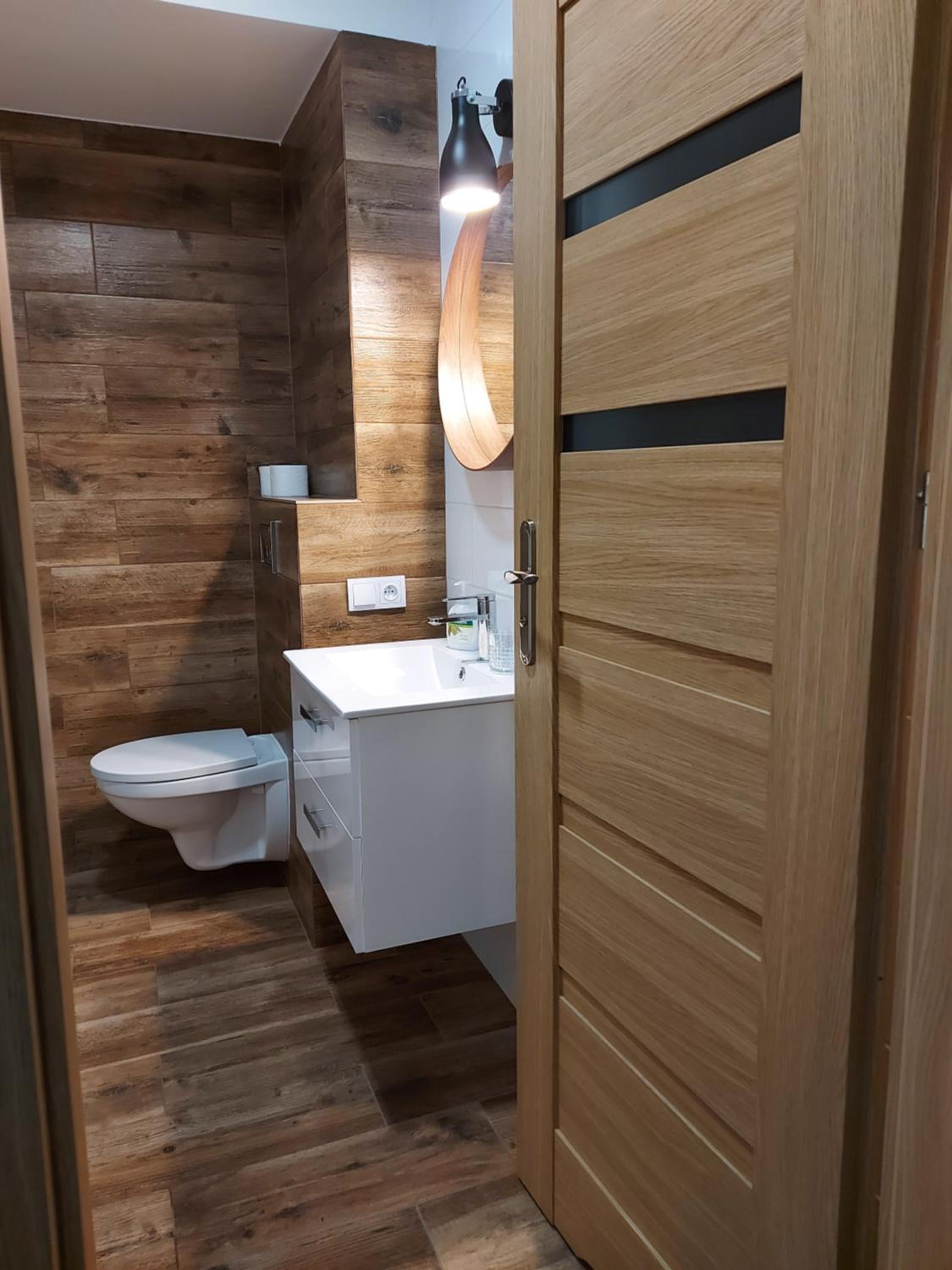 One-Bedroom Apartment - Photo 6