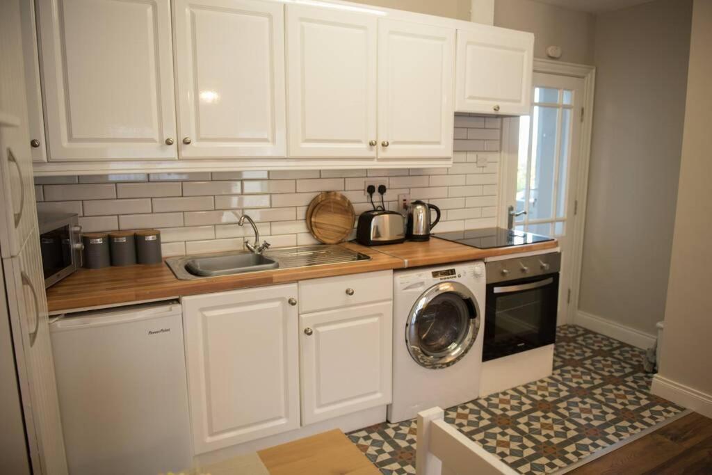 One-Bedroom Apartment - Photo 21