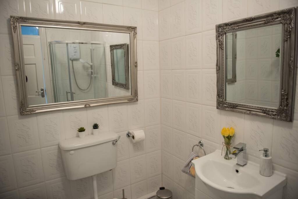 One-Bedroom Apartment - Photo 6
