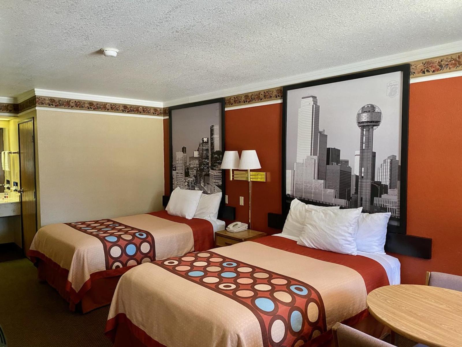 Double Room with Two Double Beds - Non-Smoking - Photo 11