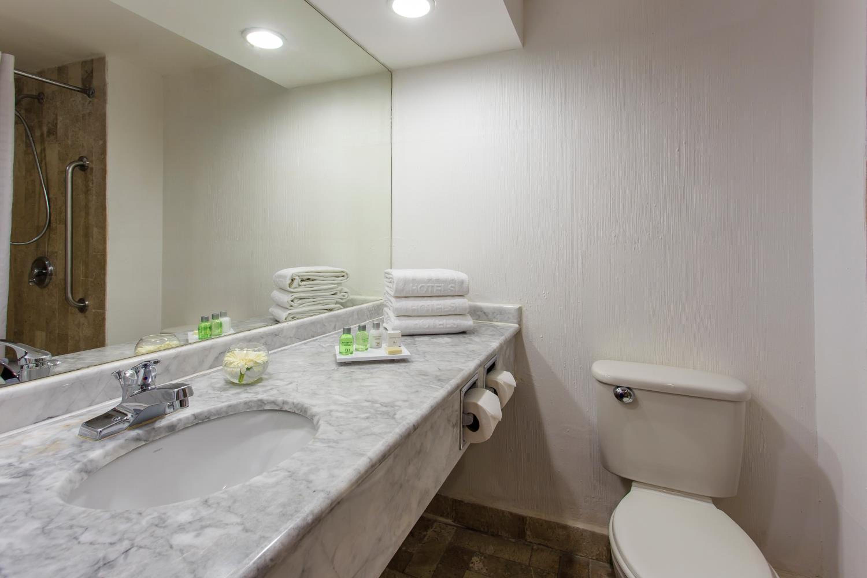 Standard Double Room - Photo 6