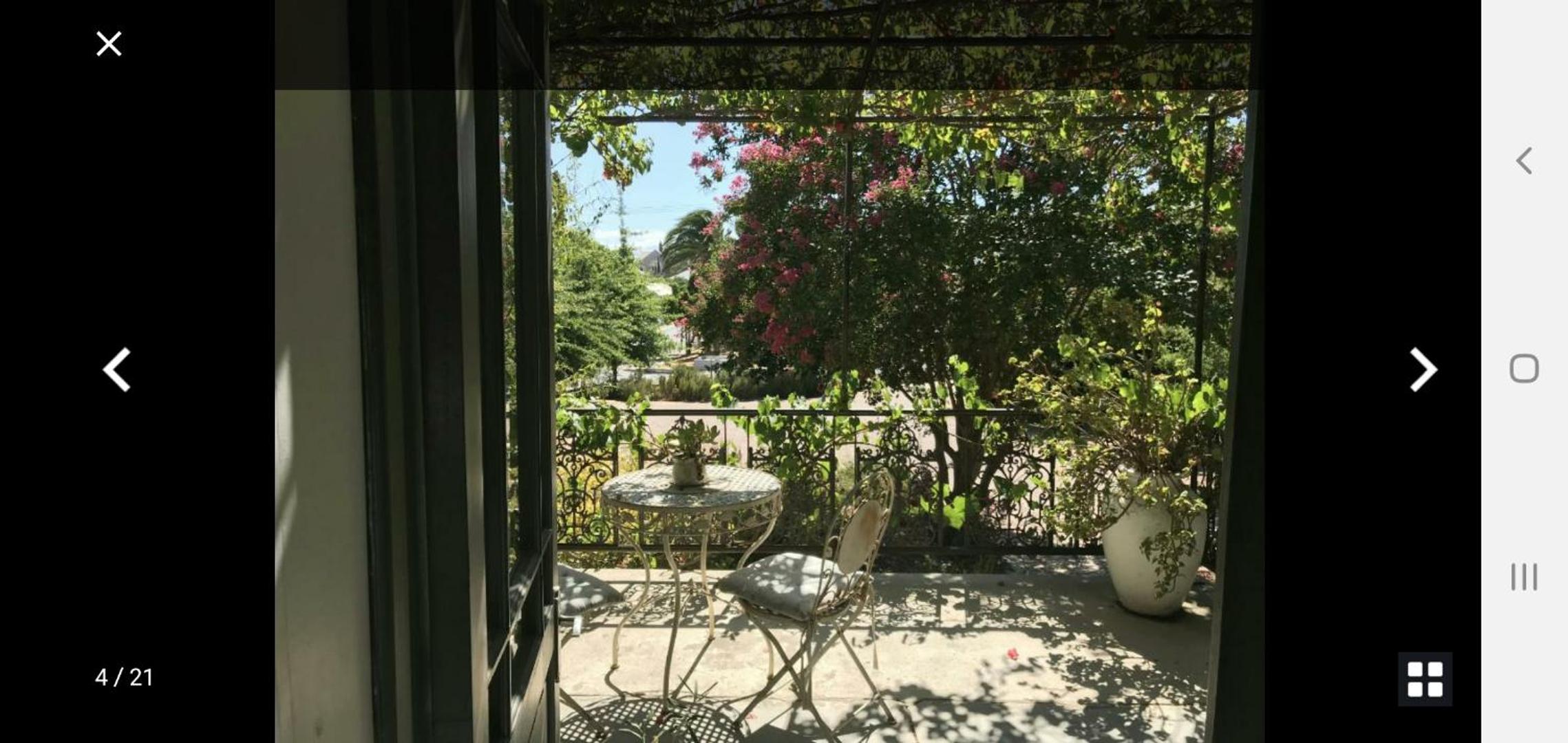 Double Room with Patio - Photo 2