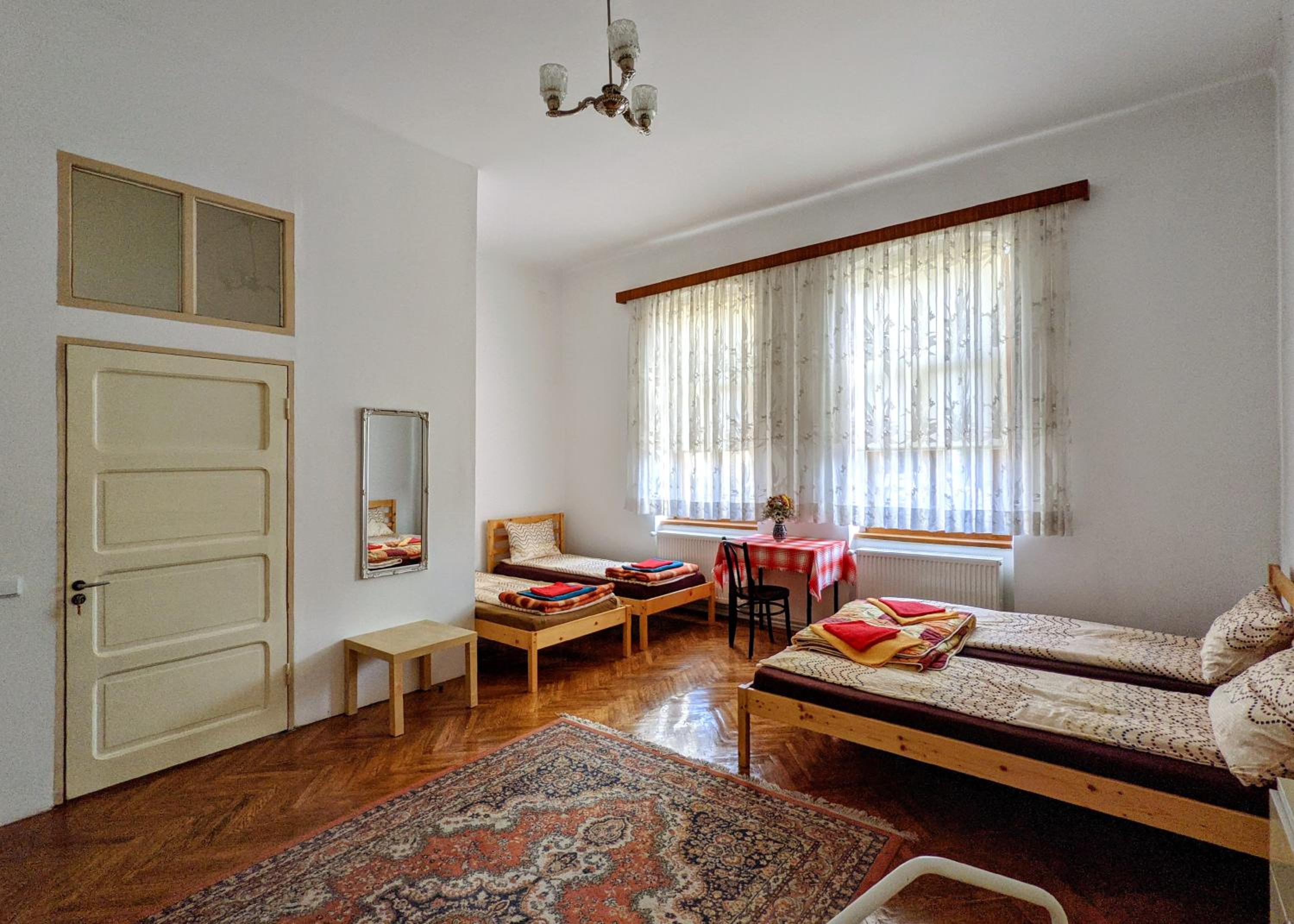 Quadruple Room with Private External Bathroom photo 1