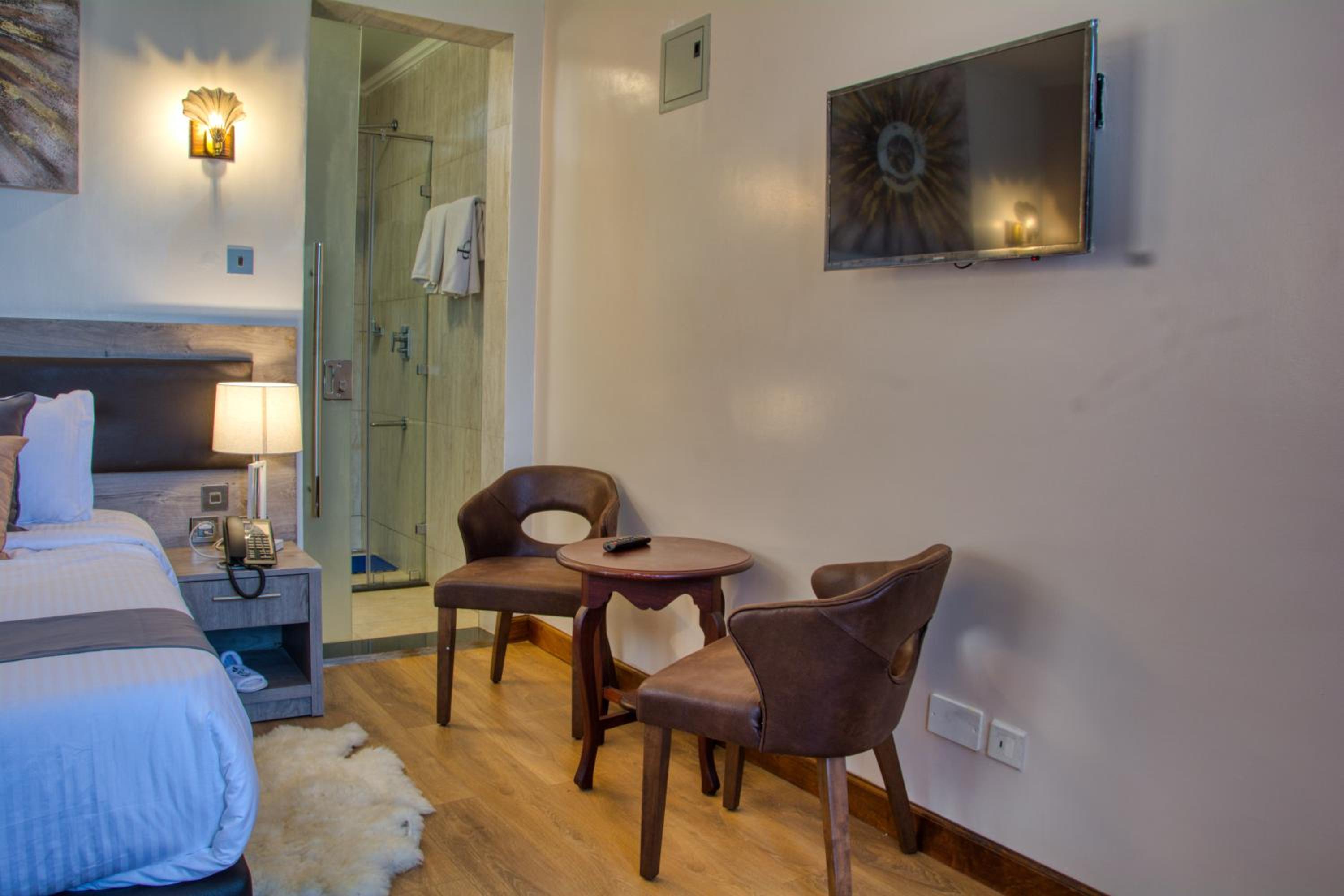 Standard Double Room - Photo 1