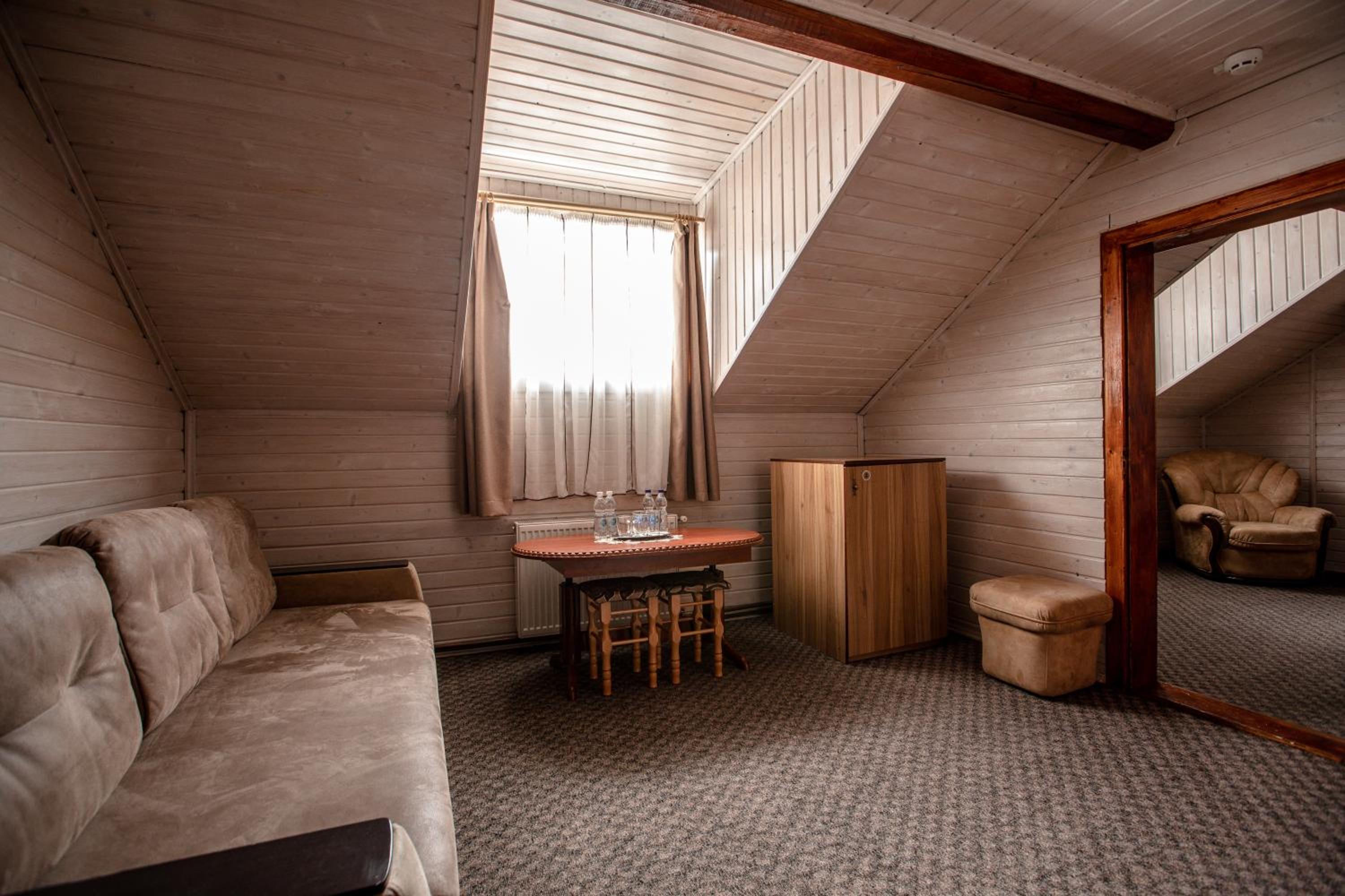 Suite with Balcony photo 3